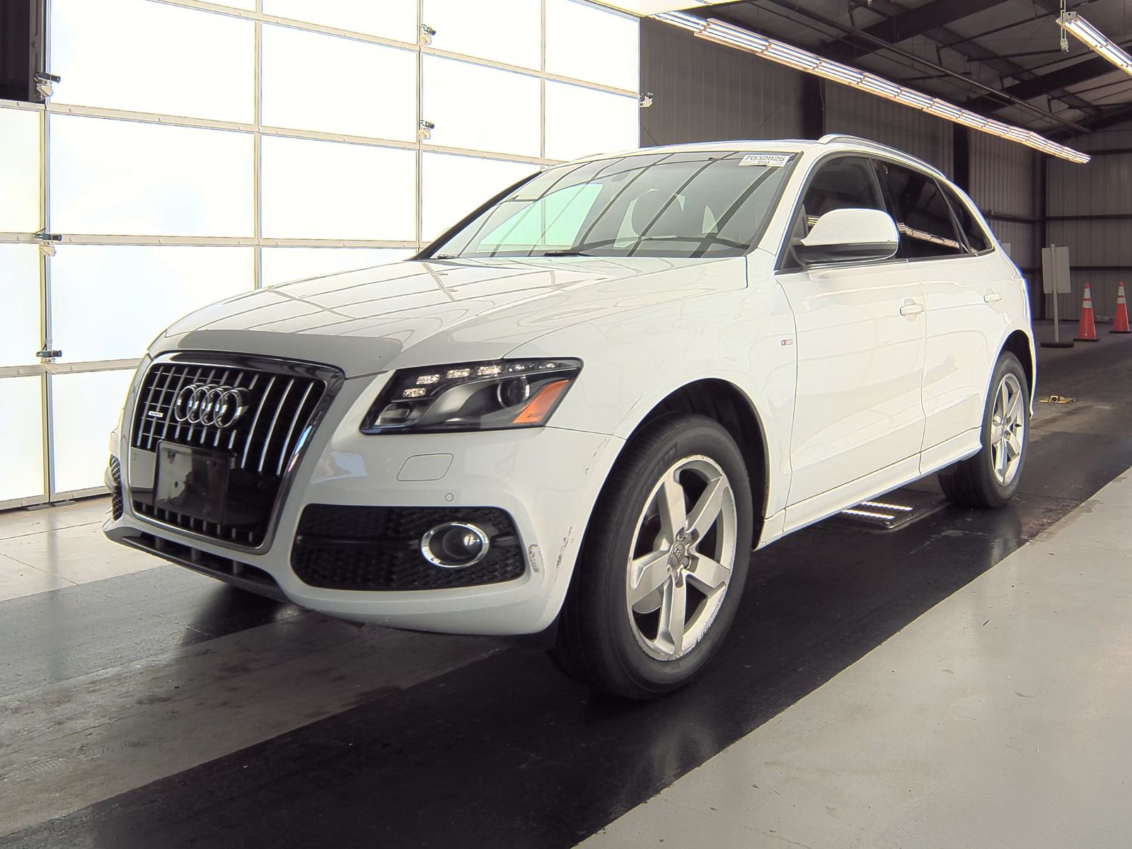 2012 Audi Q5 3.2 Premium Plus AWD