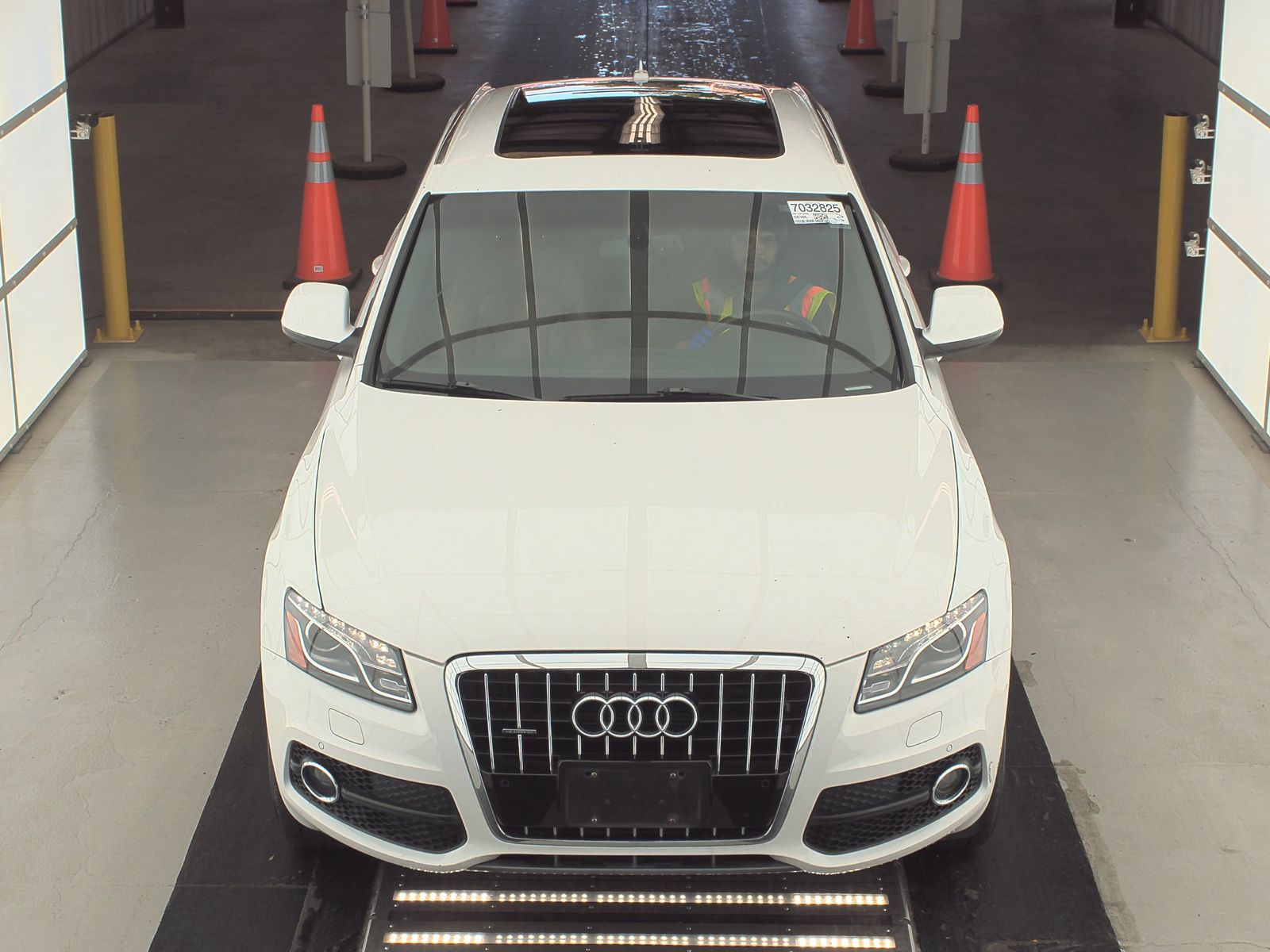 2012 Audi Q5 3.2 Premium Plus AWD