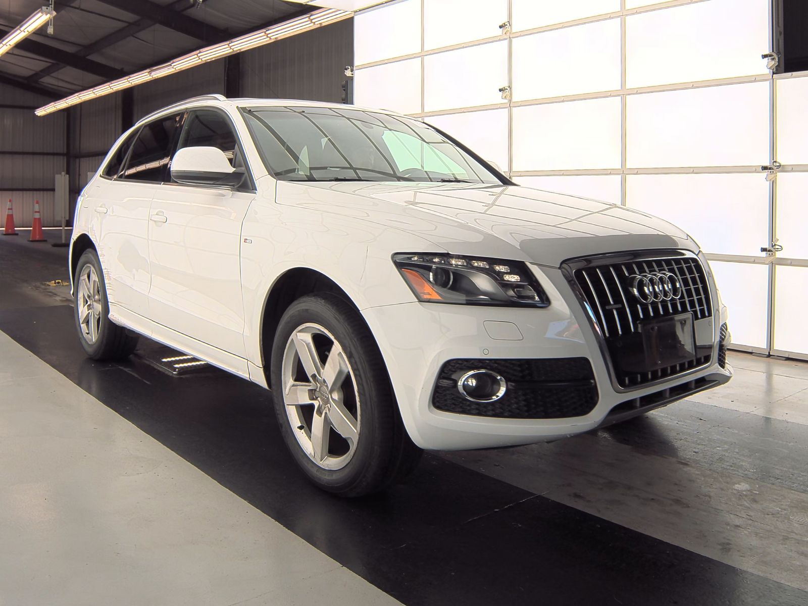 2012 Audi Q5 3.2 Premium Plus AWD