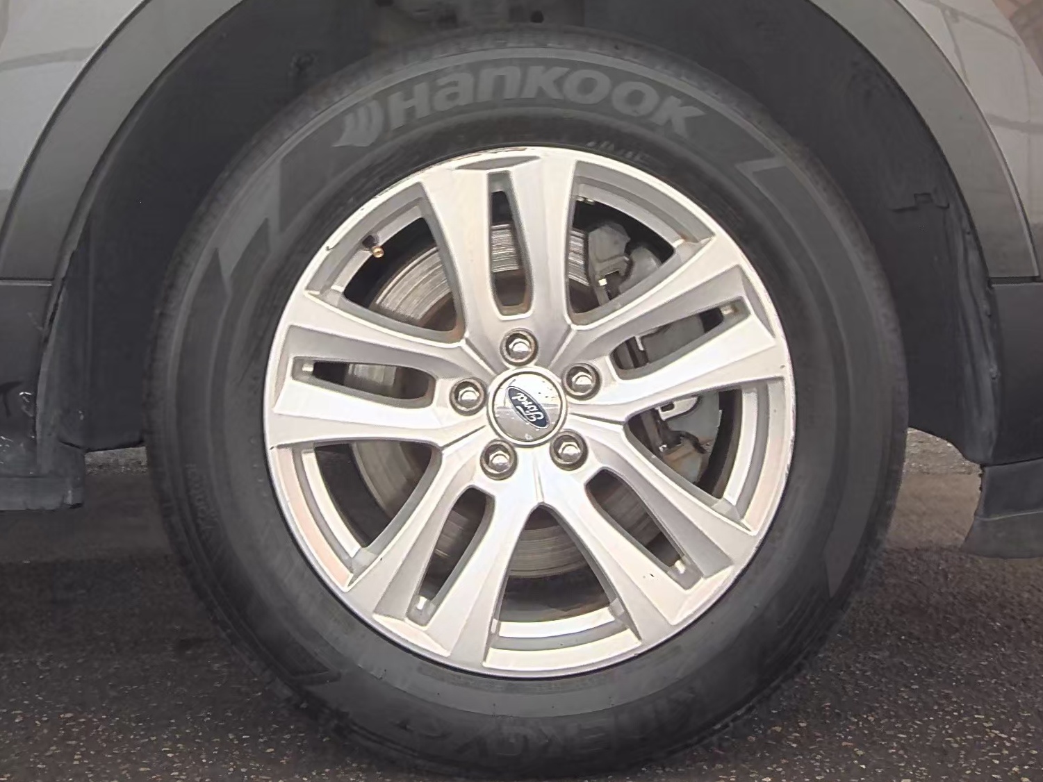 2019 Ford Explorer XLT AWD