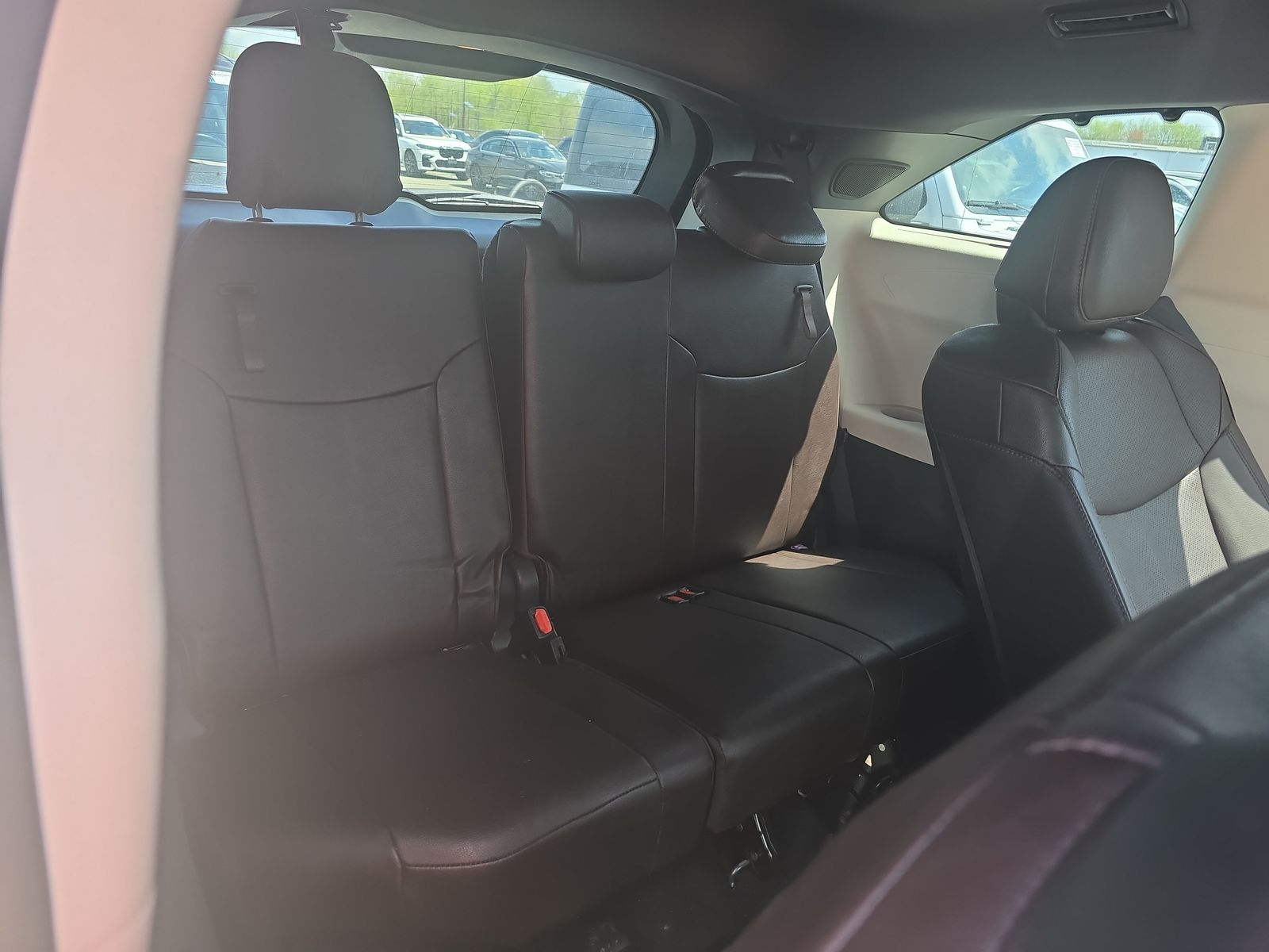 2022 Toyota Sienna Platinum AWD