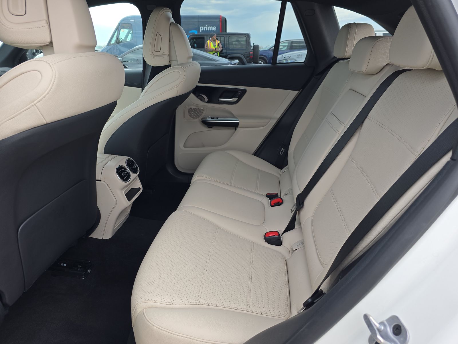 2024 Mercedes-Benz GLC GLC 300 AWD