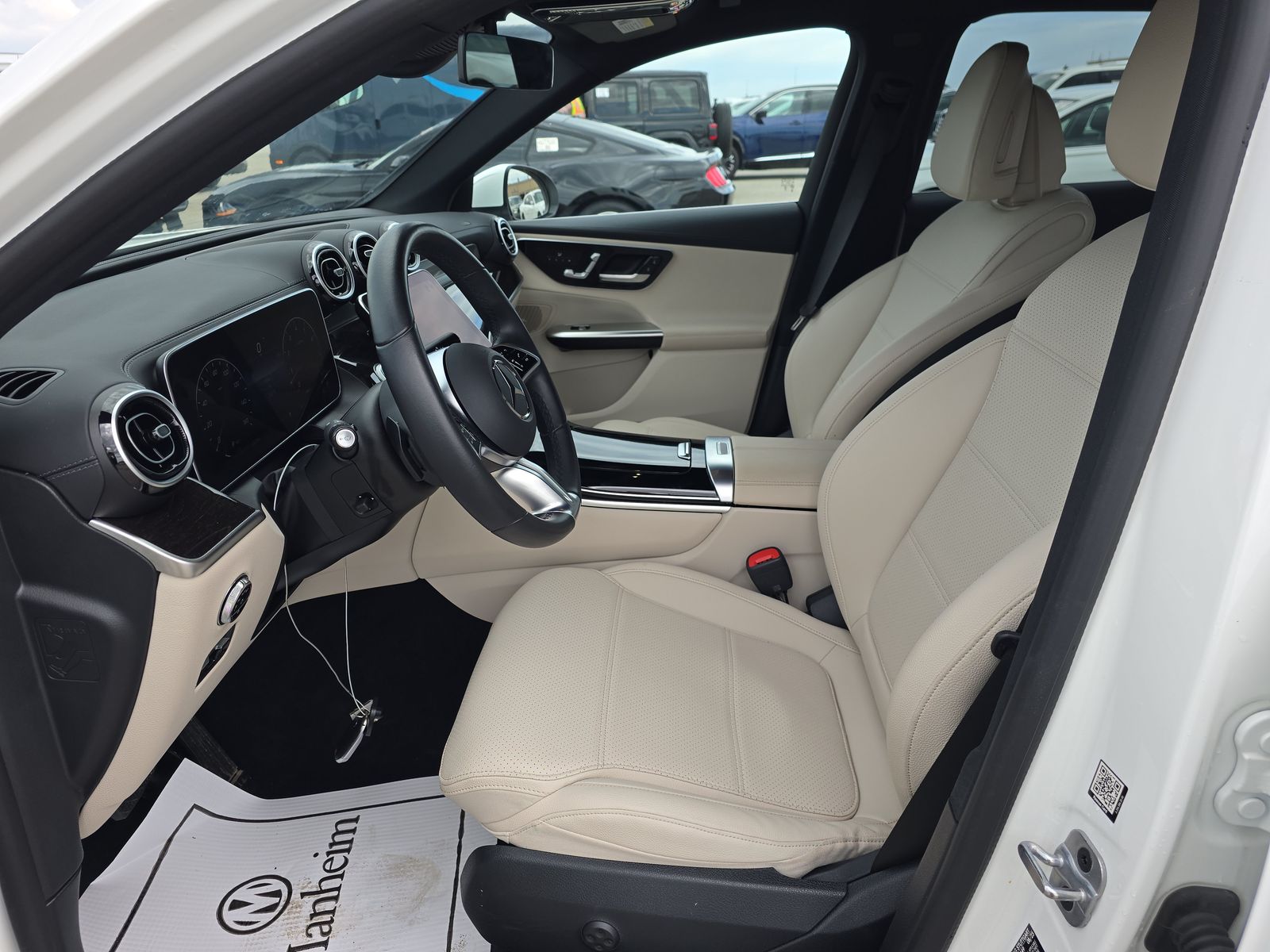 2024 Mercedes-Benz GLC GLC 300 AWD