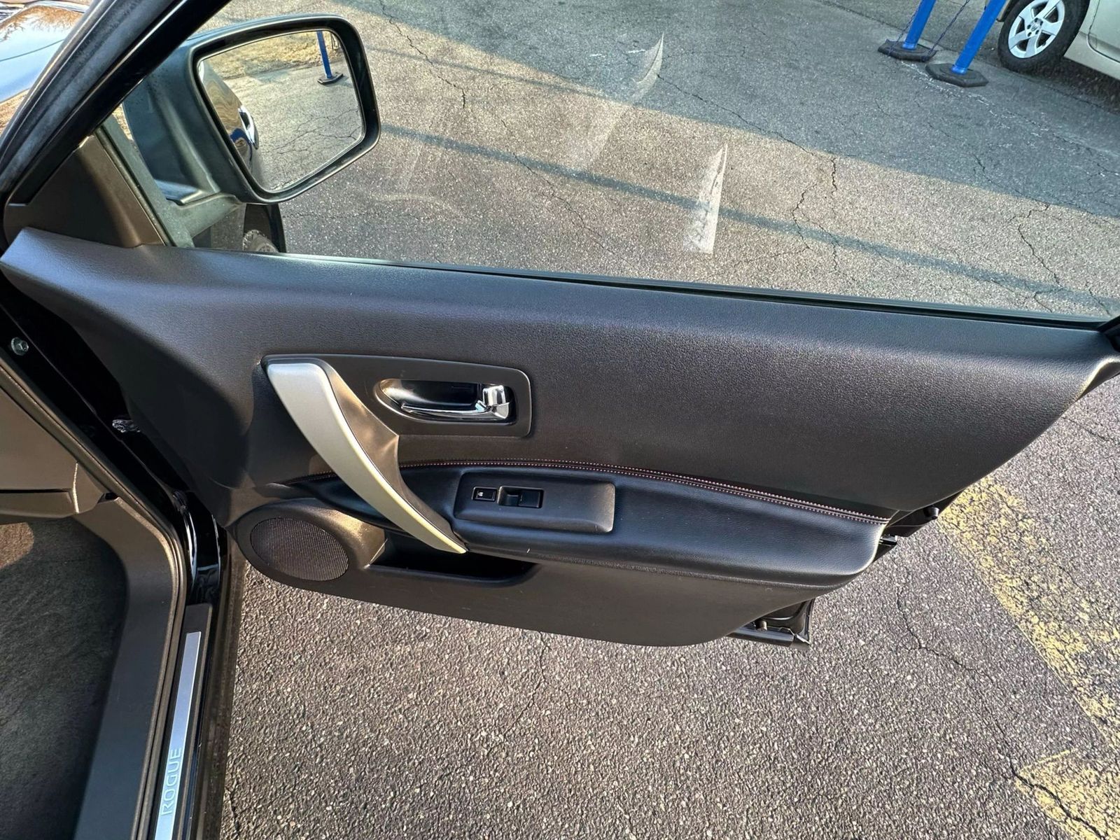 2011 Nissan Rogue SV AWD