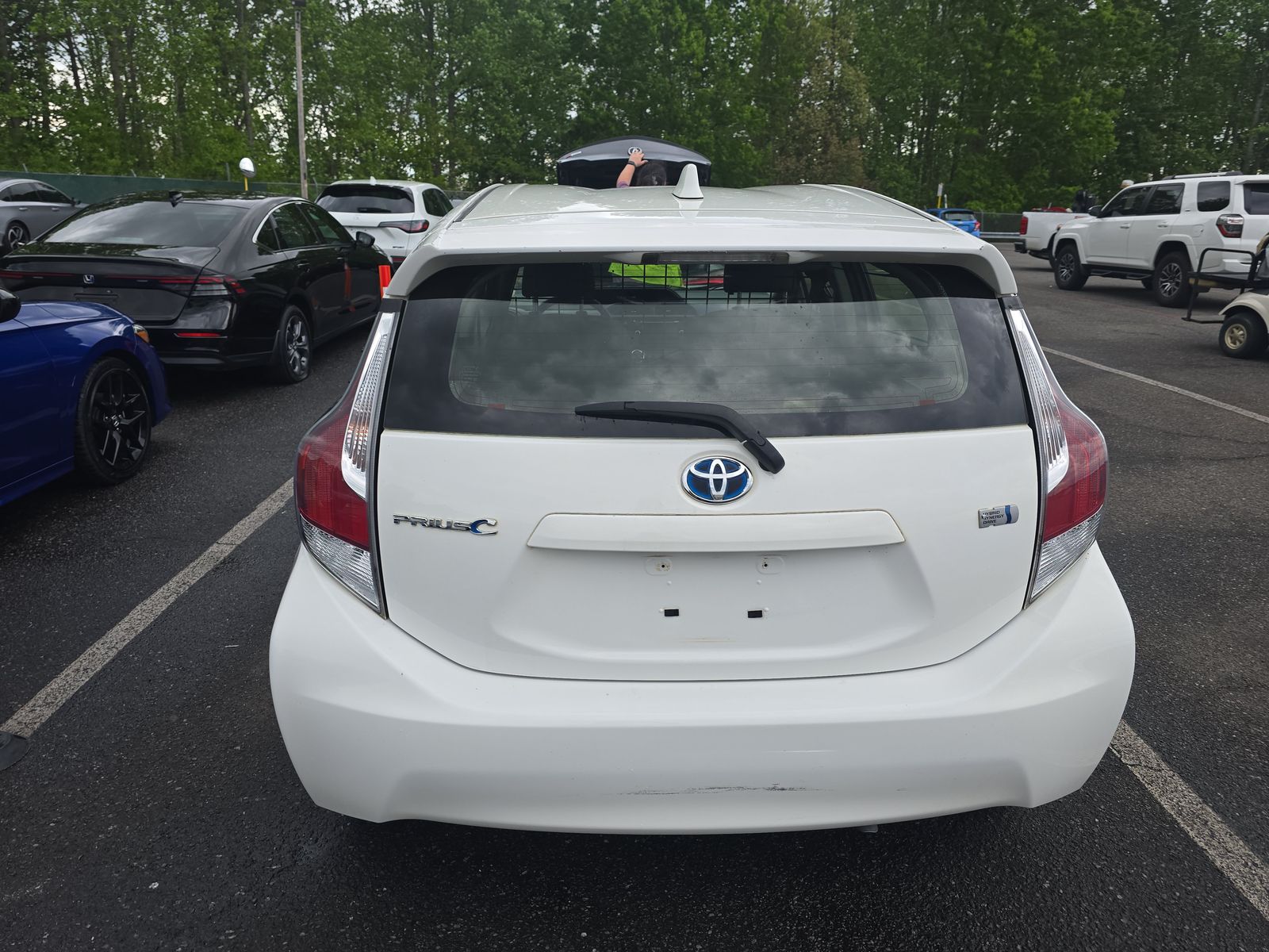 2016 Toyota Prius c Two FWD
