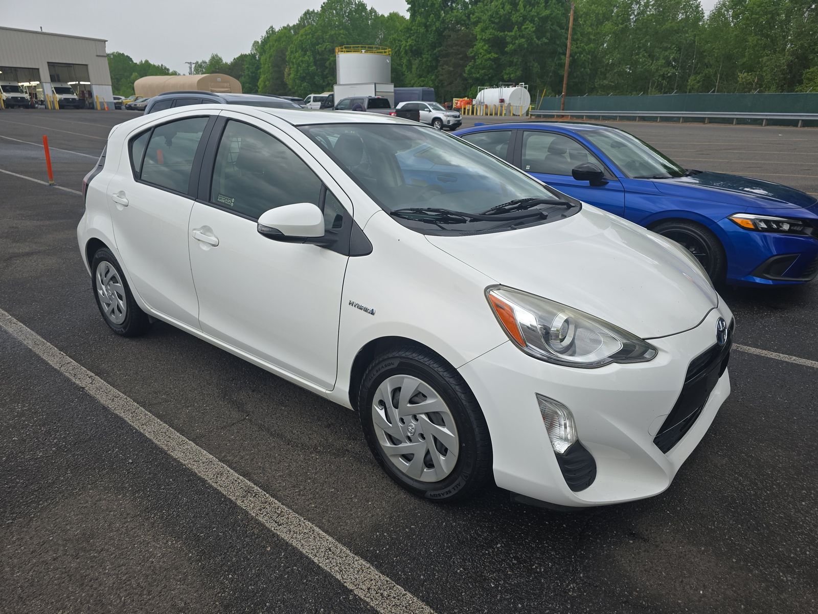 2016 Toyota Prius c Two FWD
