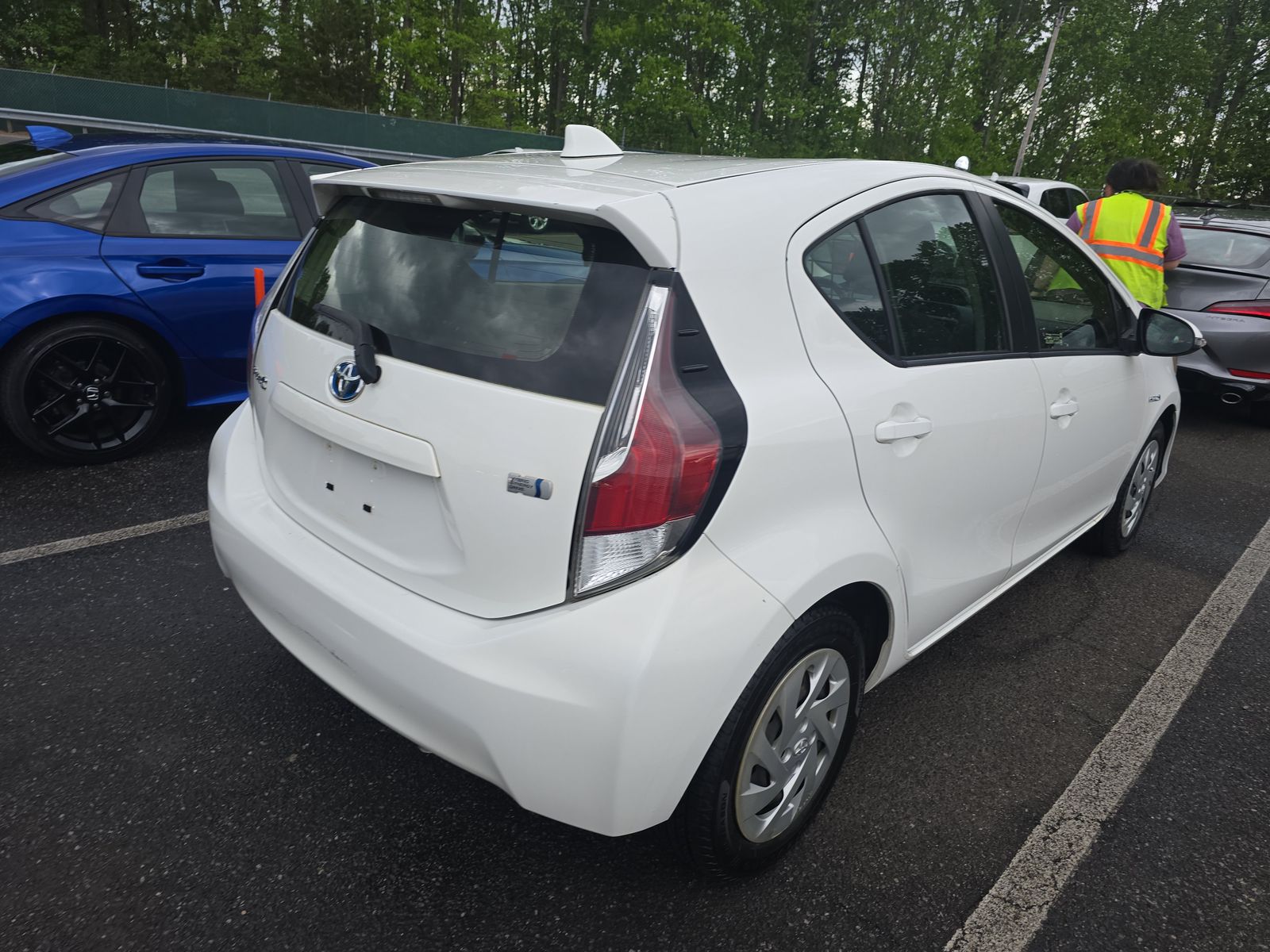 2016 Toyota Prius c Two FWD