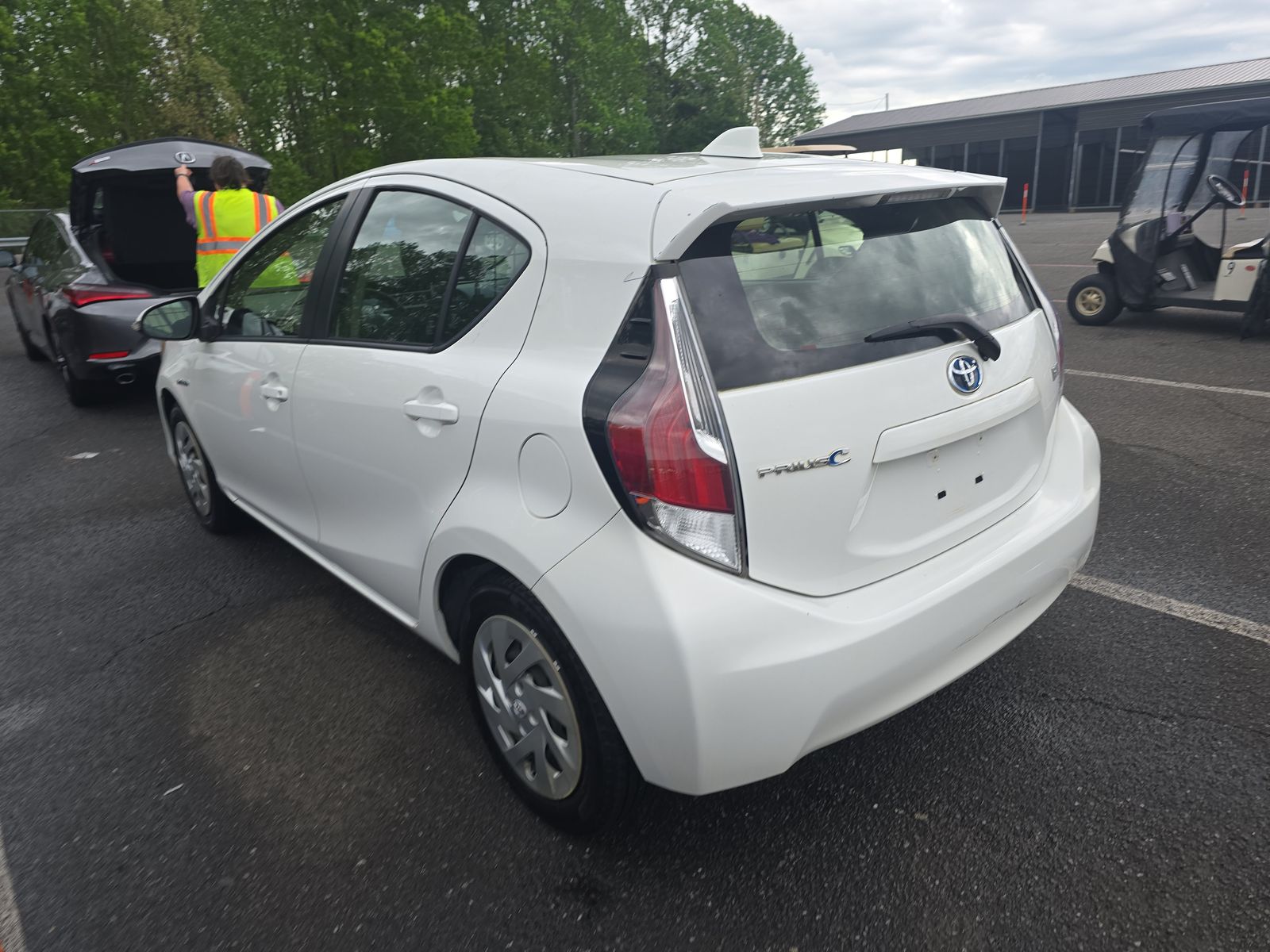 2016 Toyota Prius c Two FWD