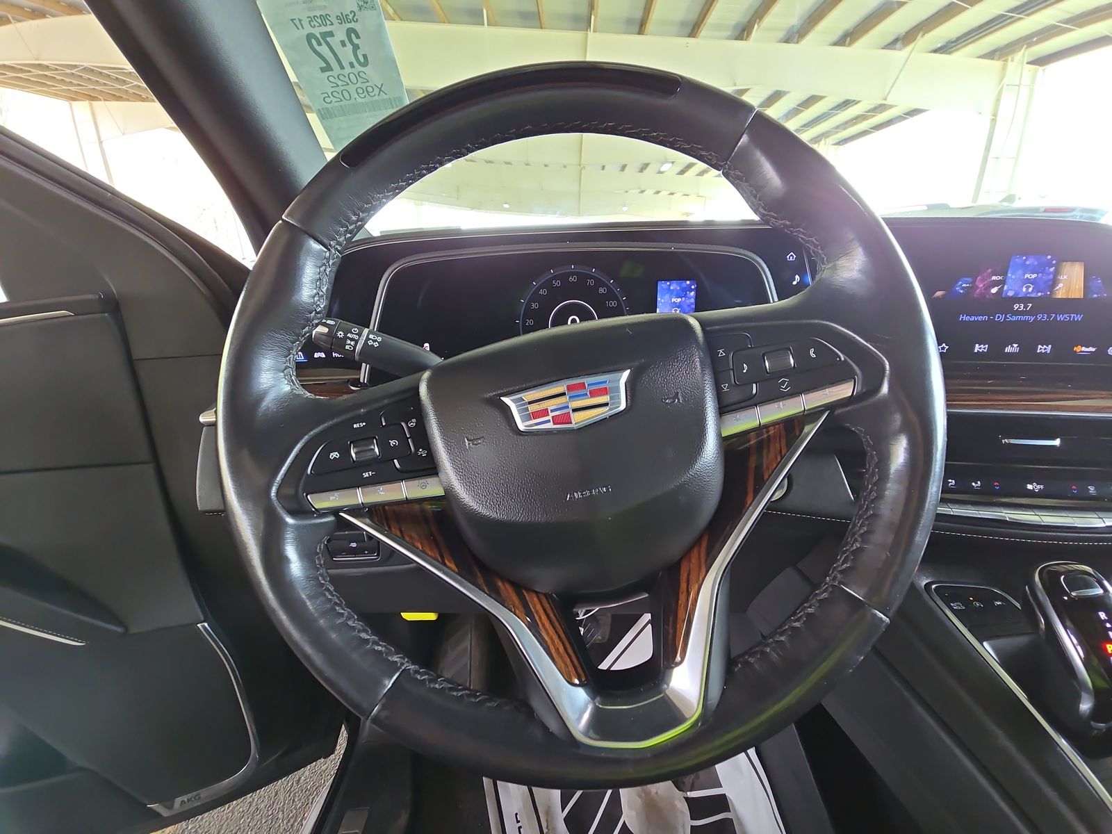 2022 Cadillac Escalade ESV Premium Luxury AWD
