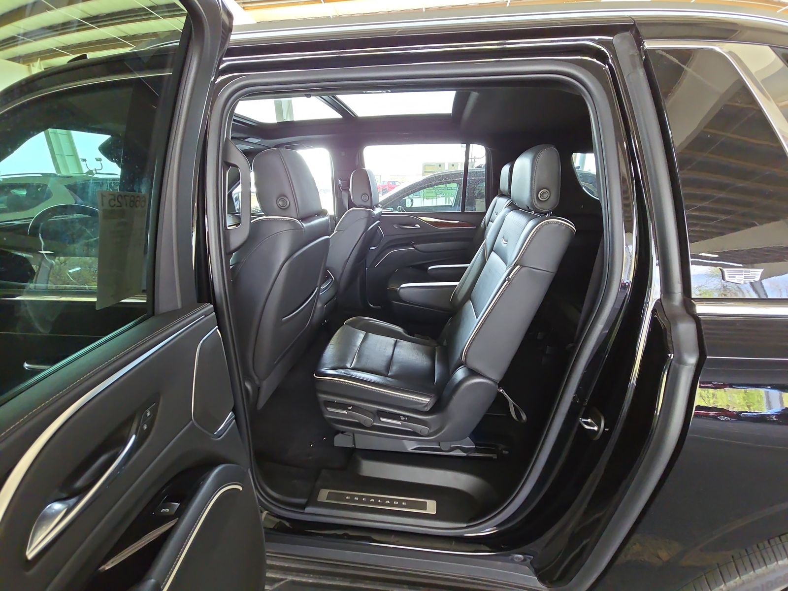 2022 Cadillac Escalade ESV Premium Luxury AWD