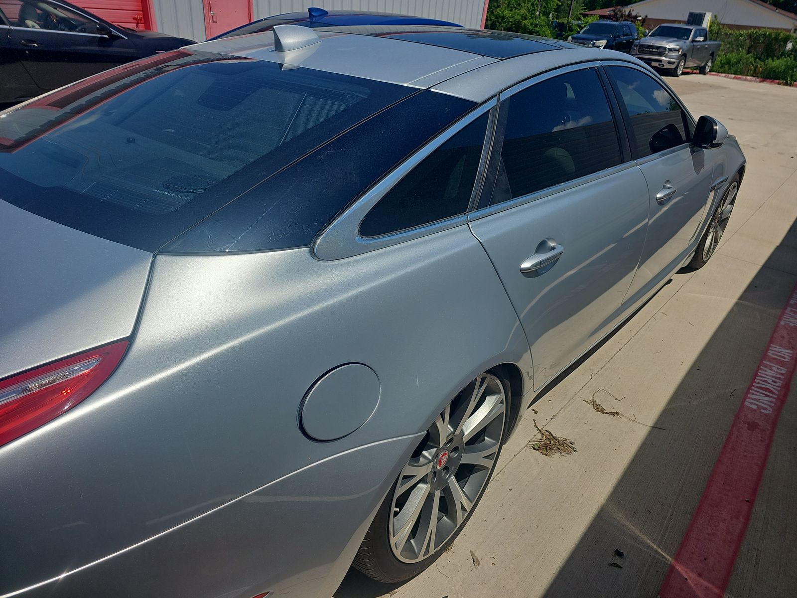 2016 Jaguar XJ L Portfolio FWD