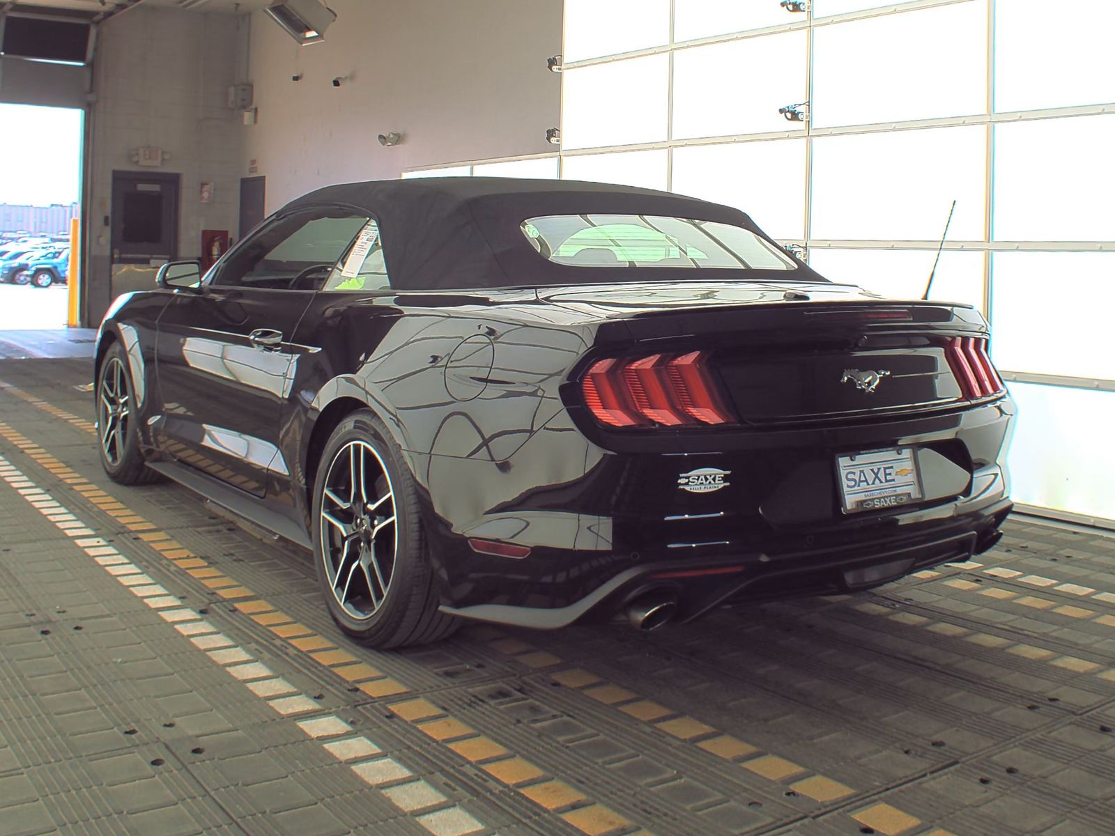 2022 Ford Mustang EcoBoost Premium RWD