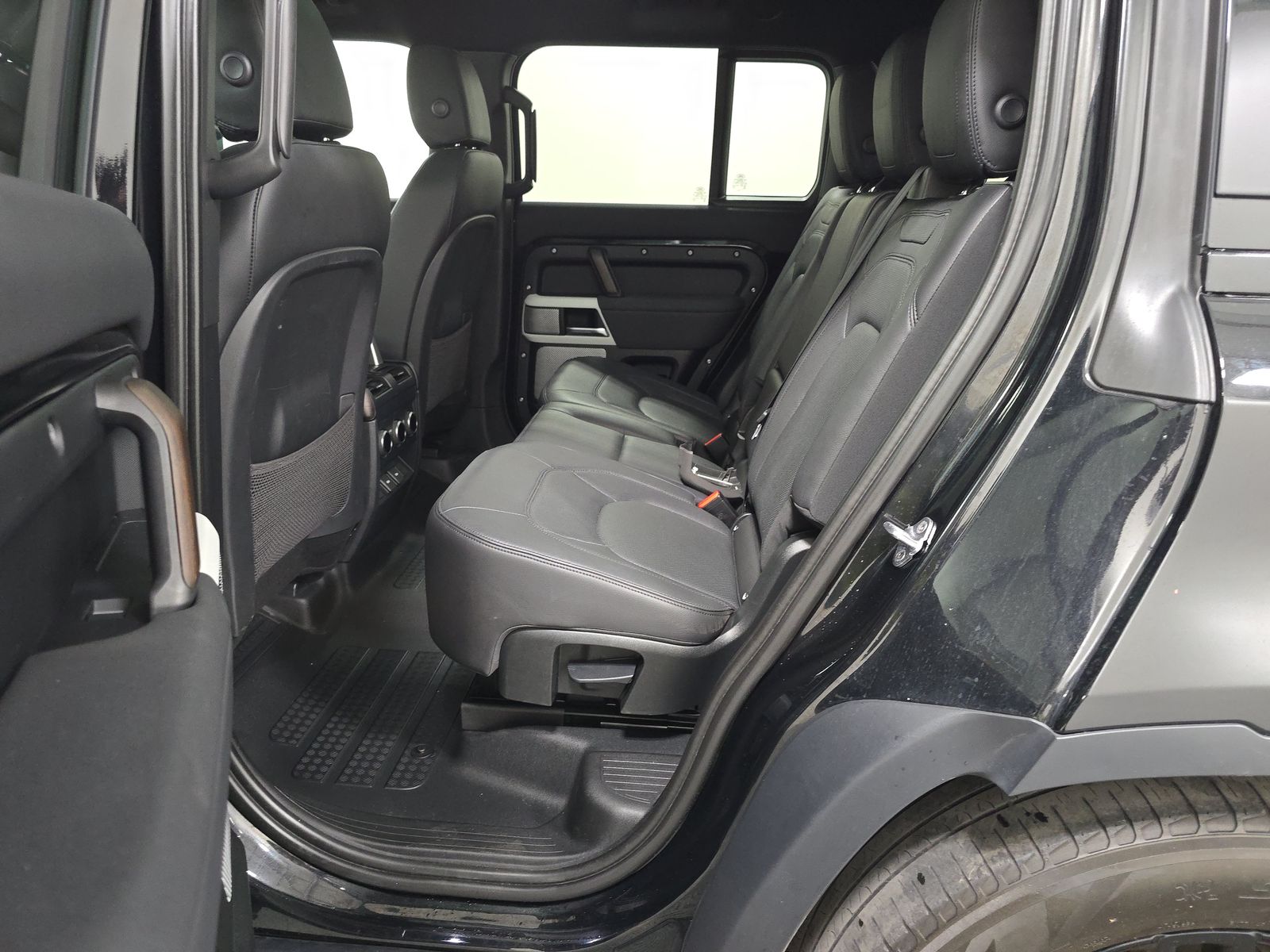 2023 Land Rover Defender 130 S AWD