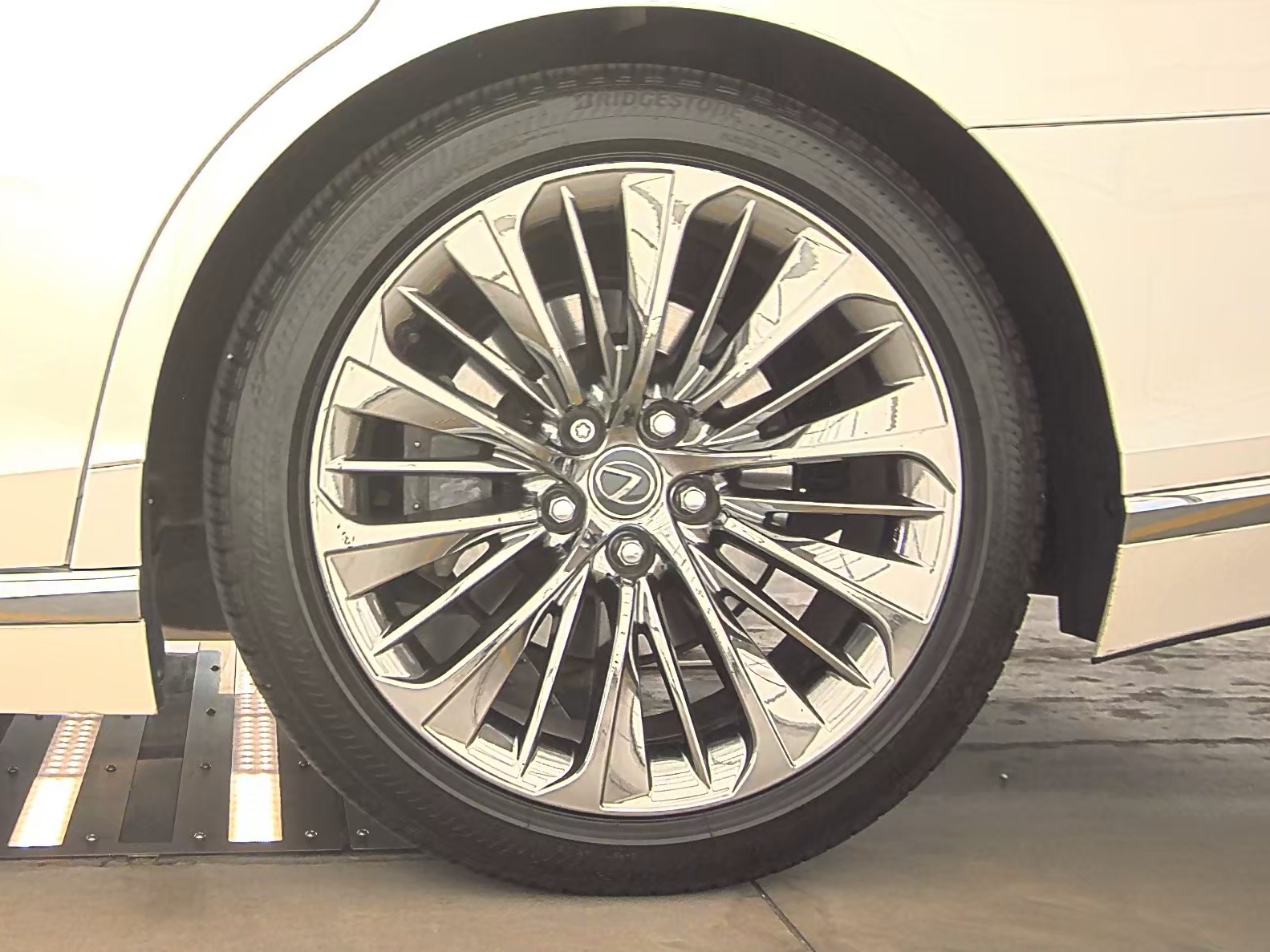 2023 Lexus LS LS 500 RWD