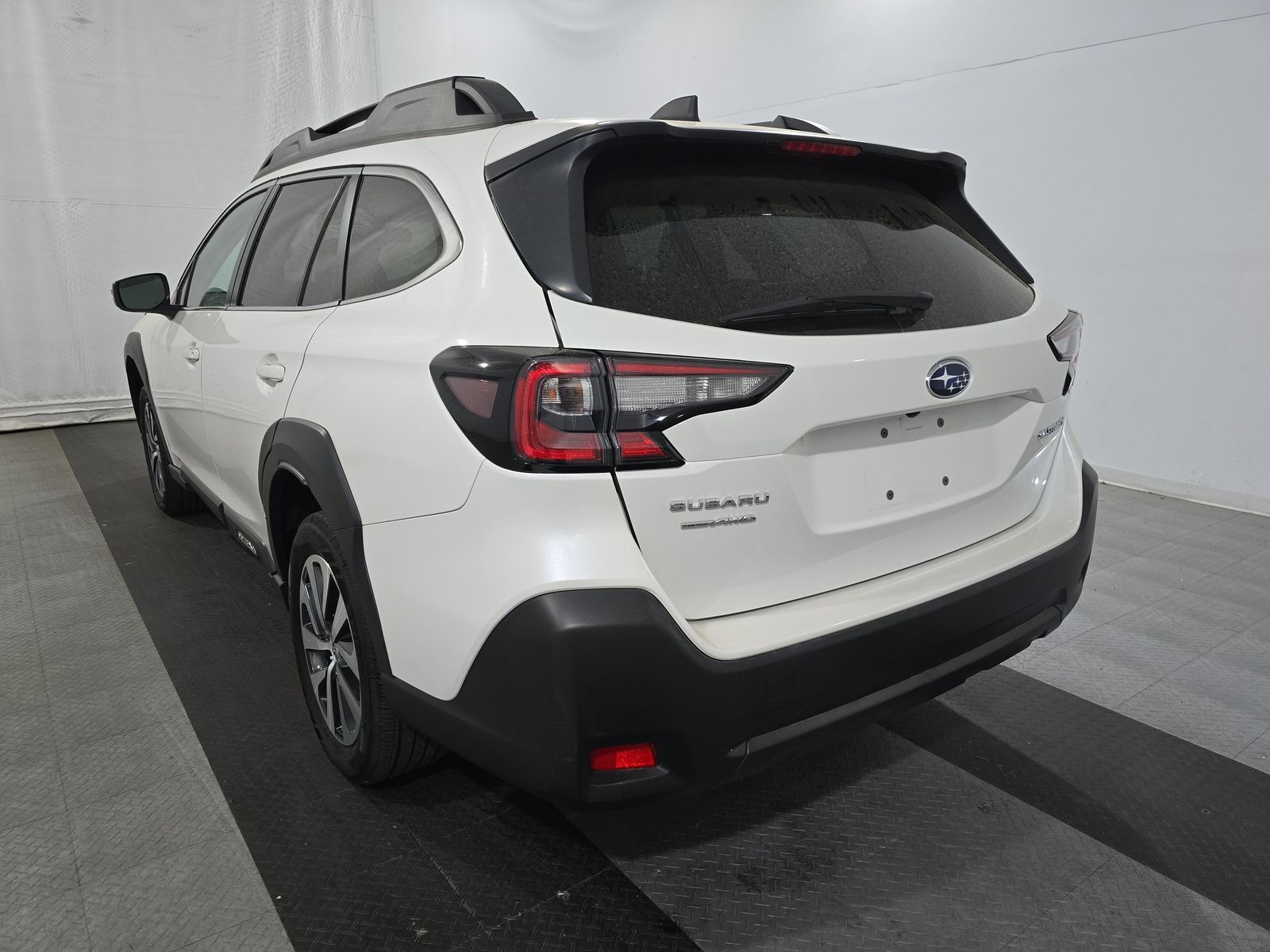 2024 Subaru Outback Premium AWD