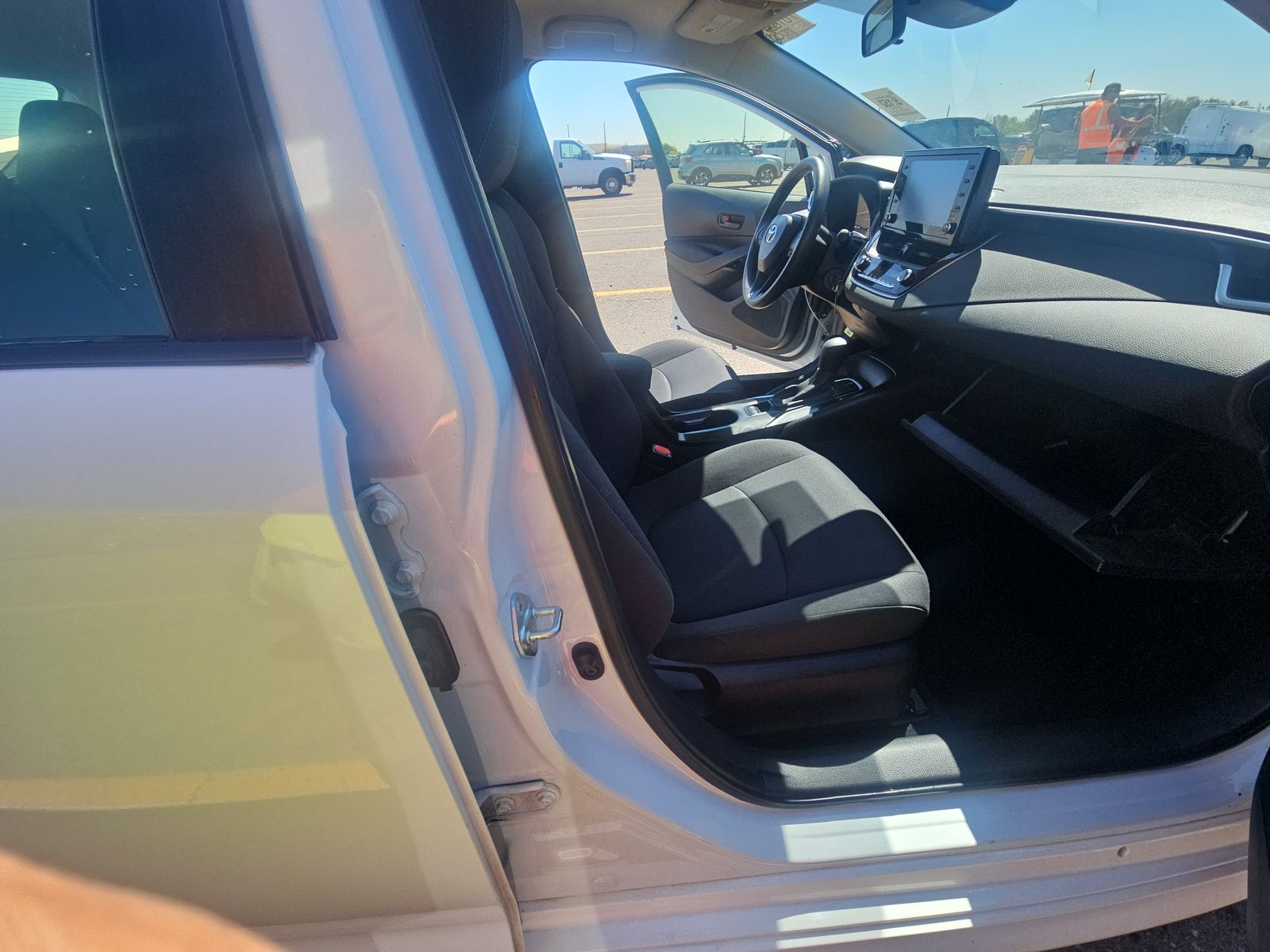 2022 Toyota Corolla LE FWD