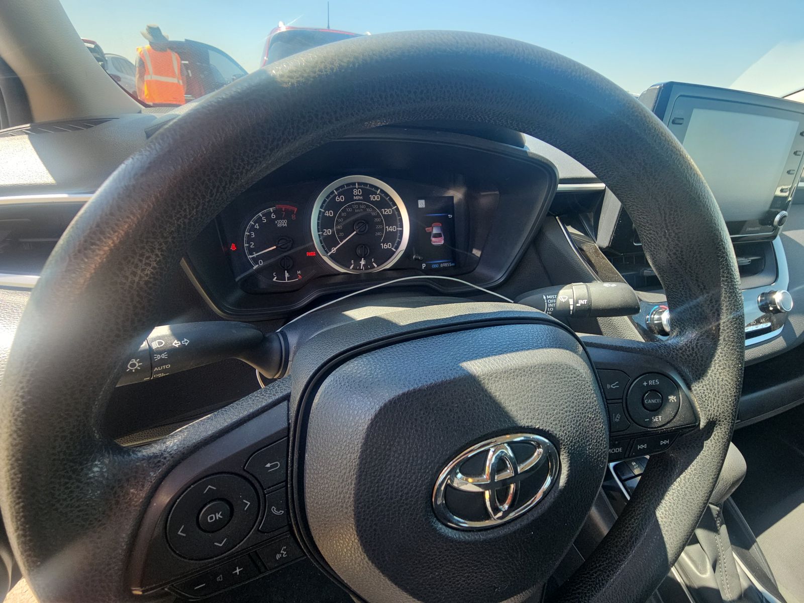 2022 Toyota Corolla LE FWD