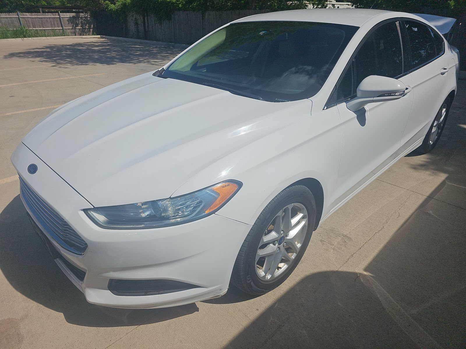 2014 Ford Fusion SE FWD
