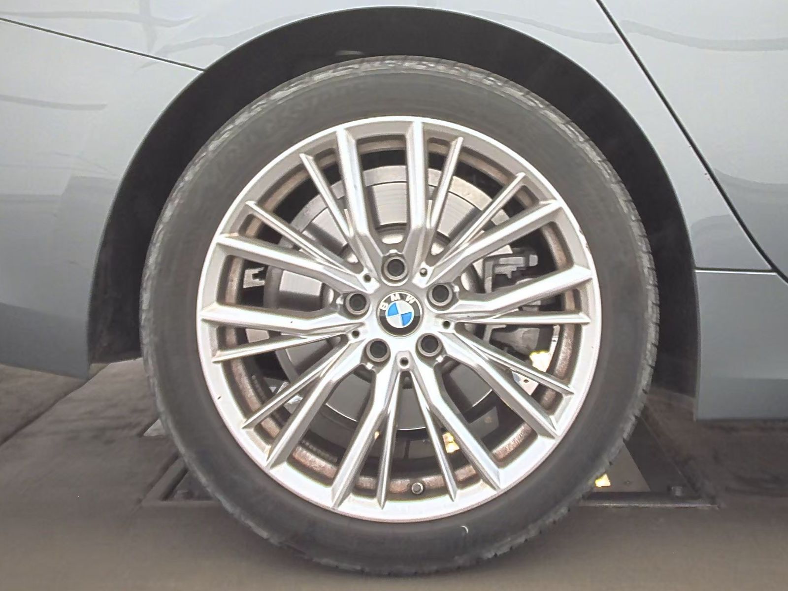 2024 BMW 3 Series 330i RWD