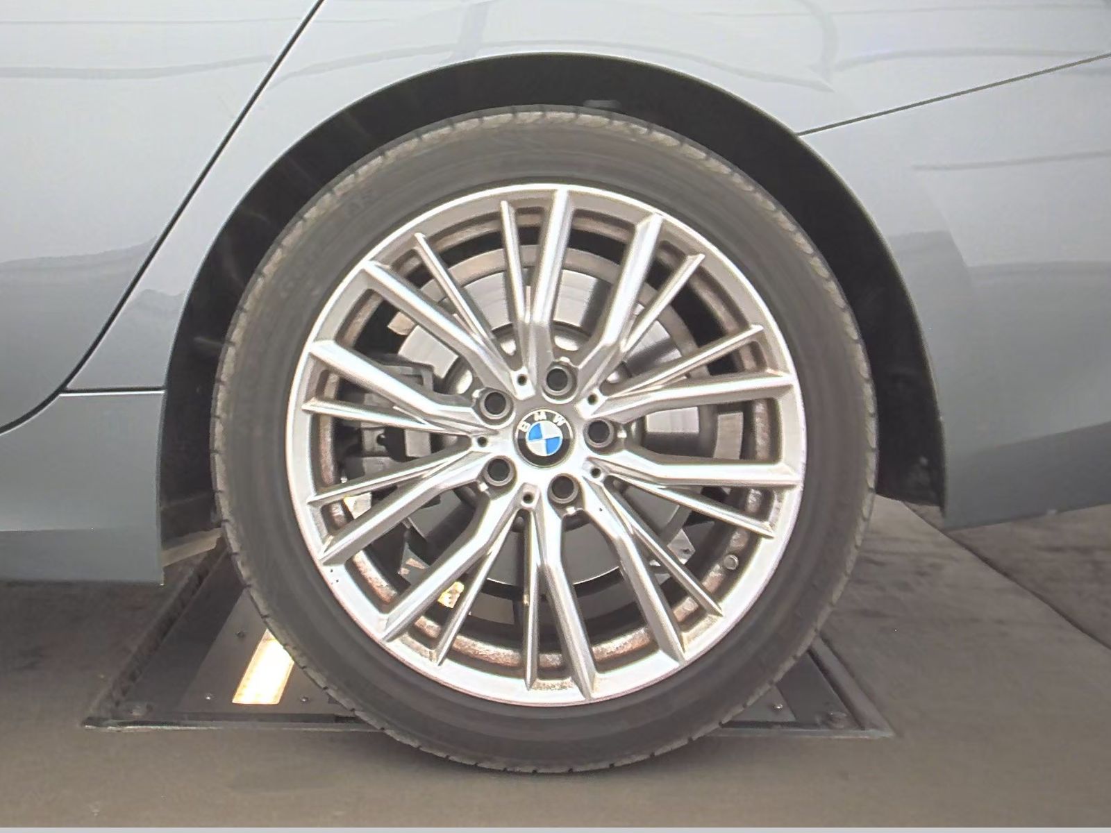 2024 BMW 3 Series 330i RWD
