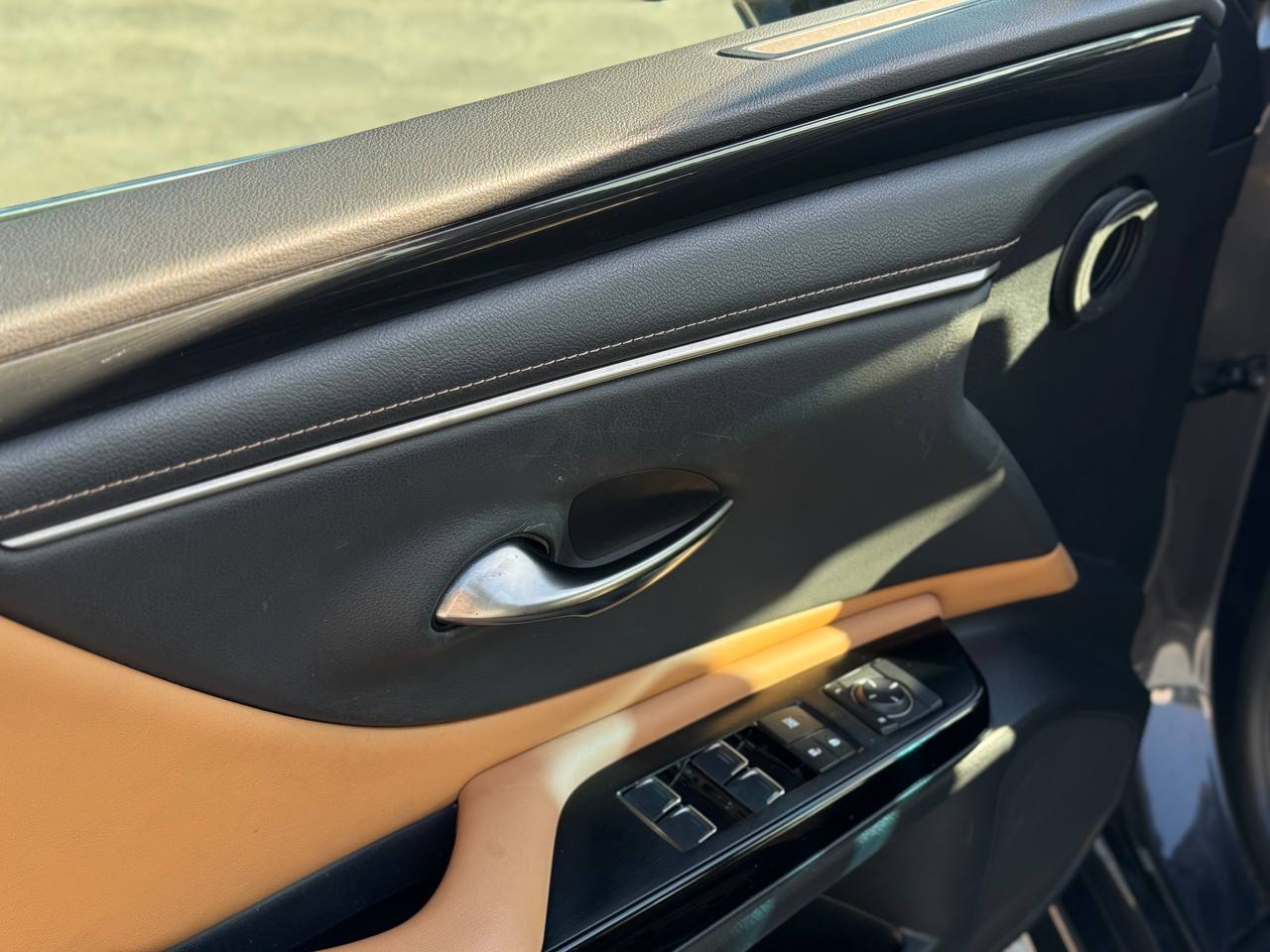 2022 Lexus ES ES 300h FWD