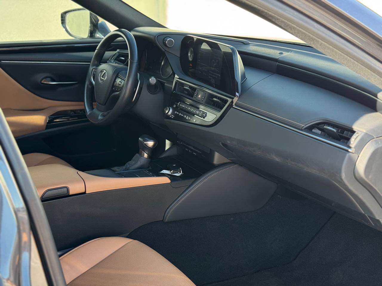 2022 Lexus ES ES 300h FWD