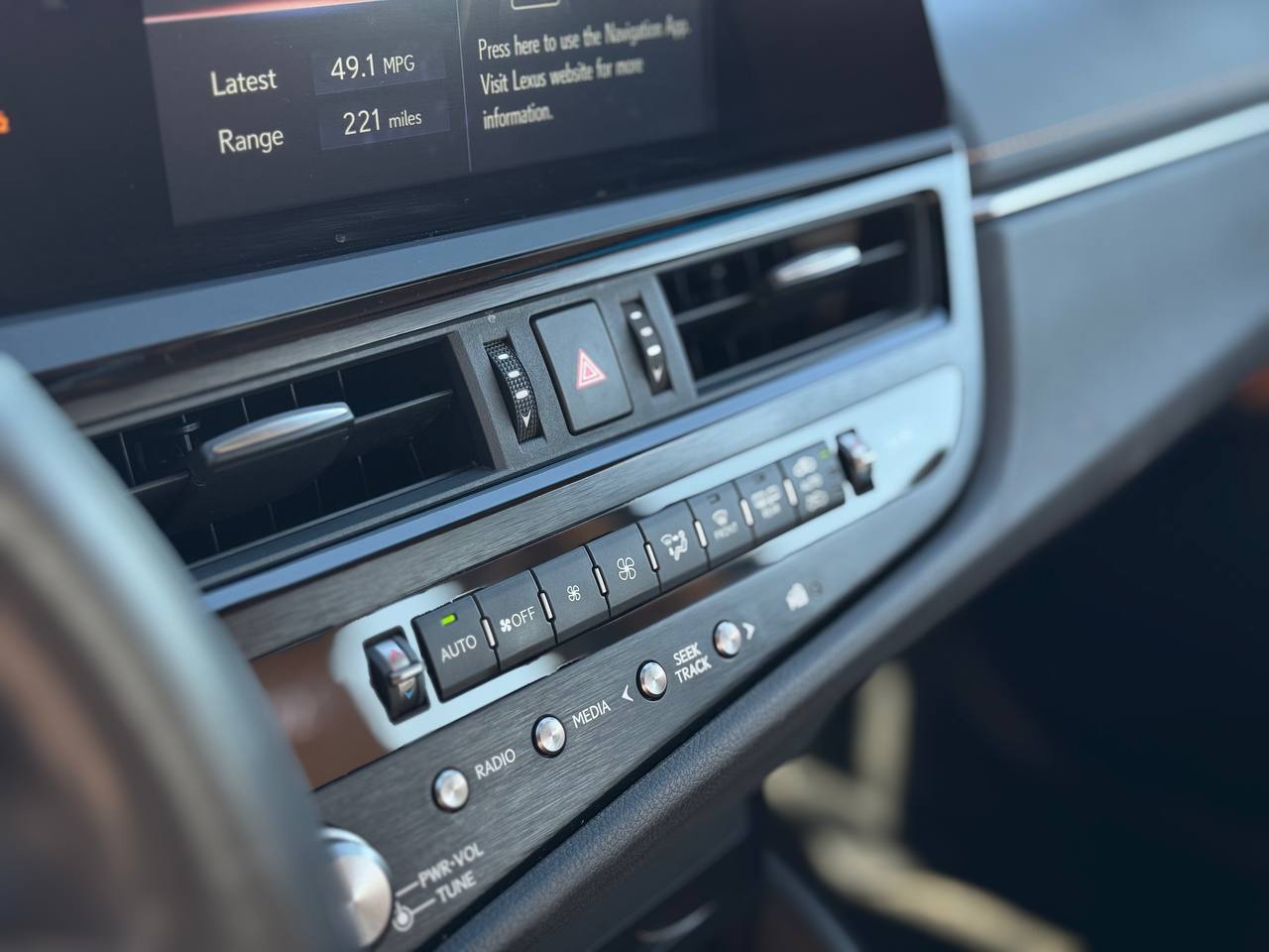 2022 Lexus ES ES 300h FWD