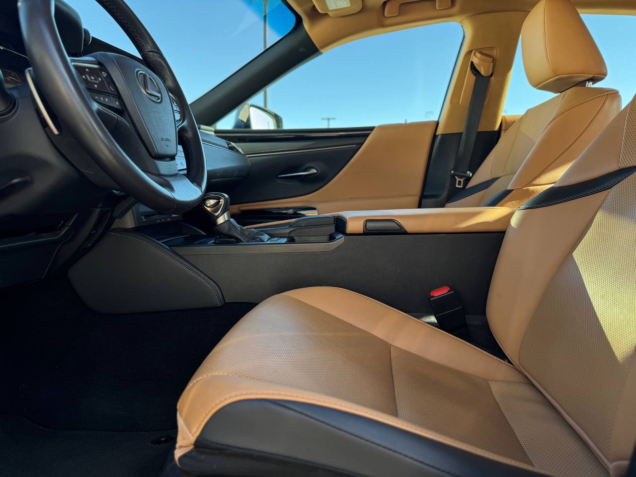 2022 Lexus ES ES 300h FWD