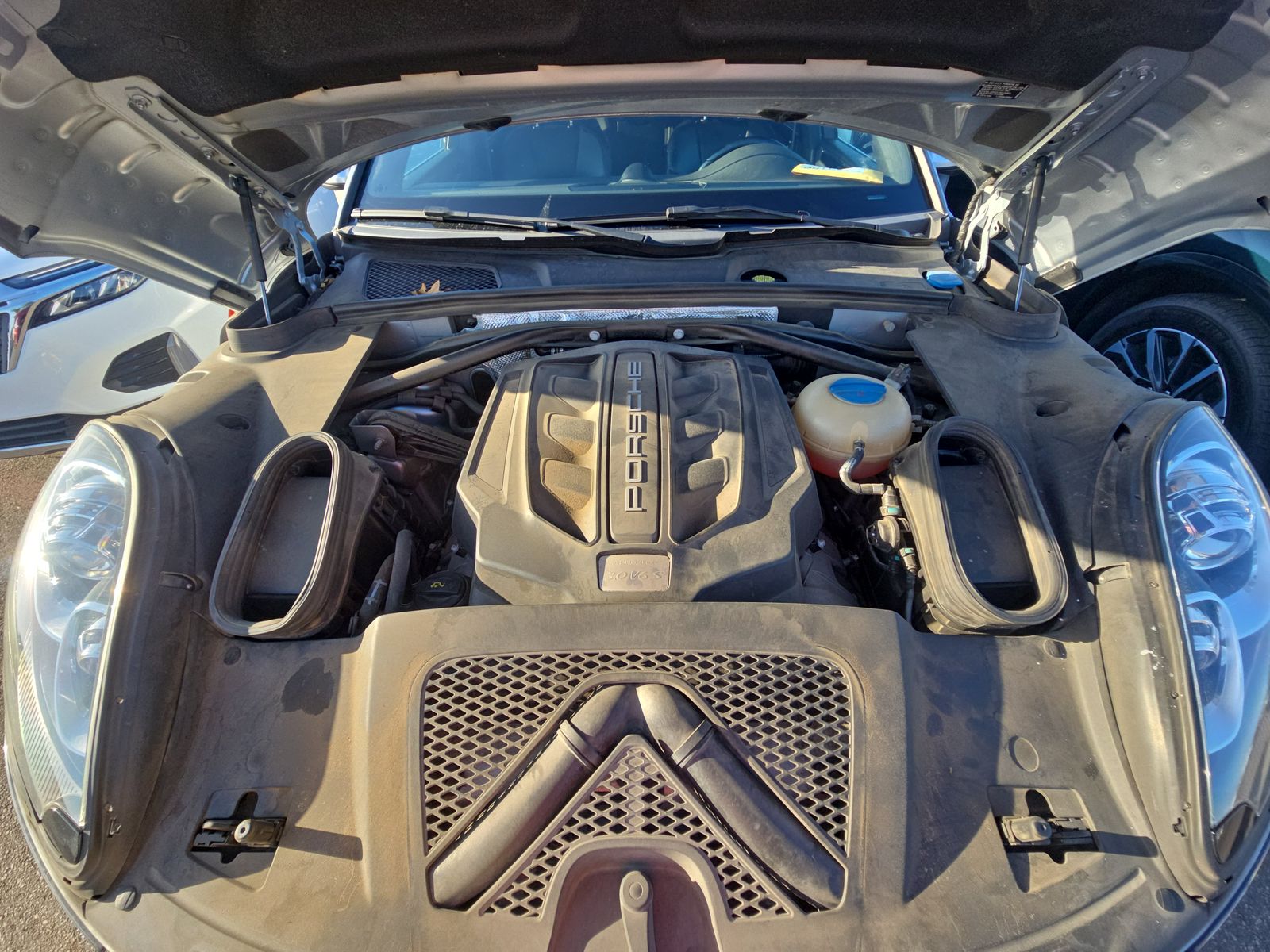 2016 Porsche Macan S AWD