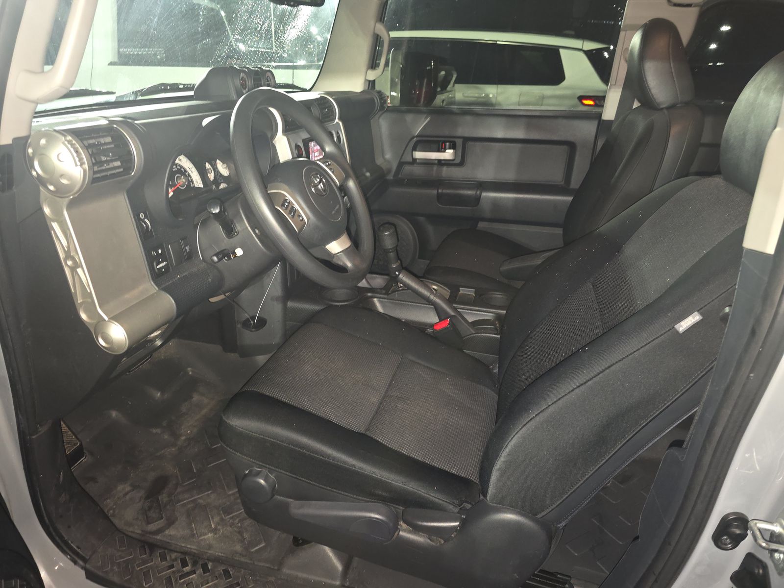 2014 Toyota FJ Cruiser Base AWD