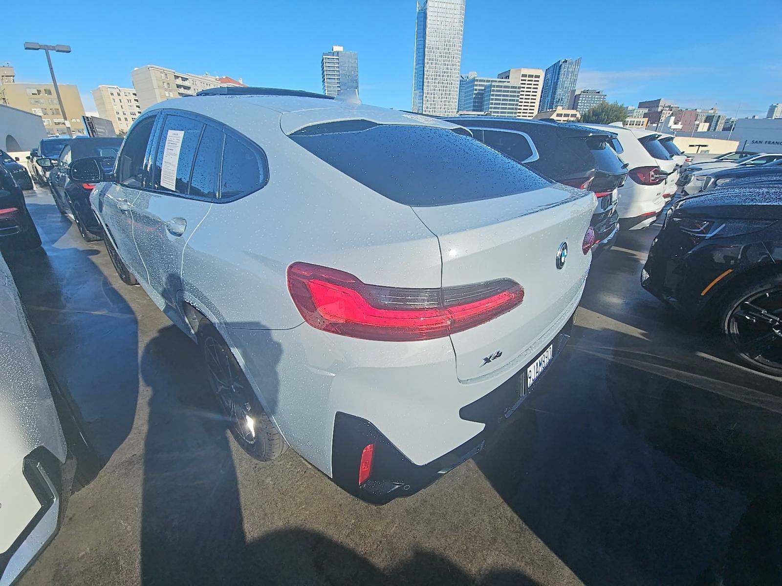 2024 BMW X4 M40i AWD