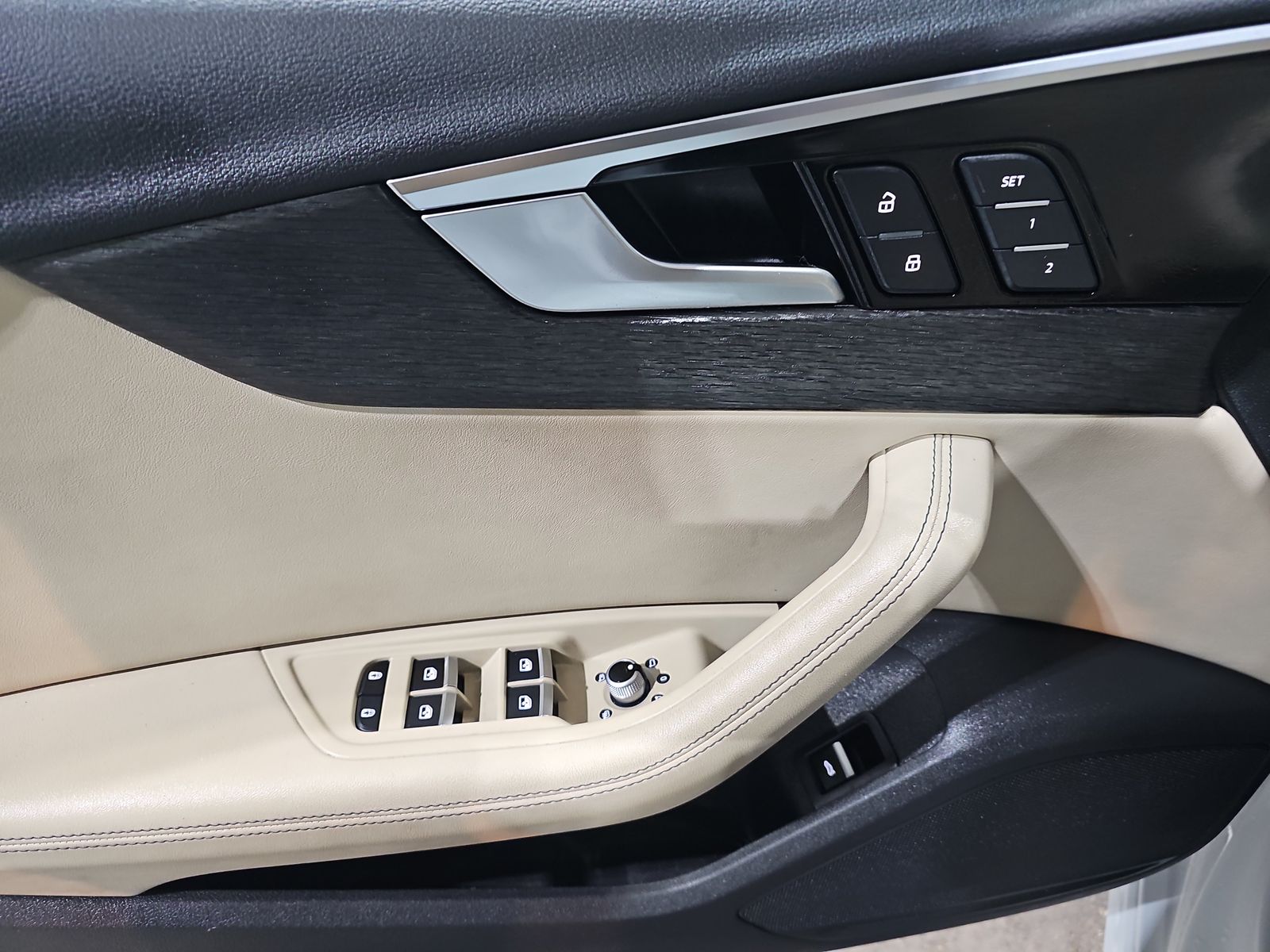 2022 Audi A4 S line Premium Plus AWD