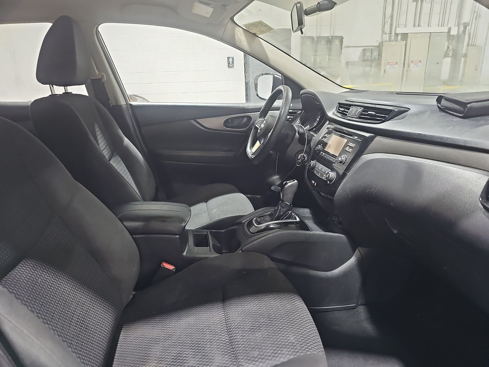 2018 Nissan Rogue Sport S FWD
