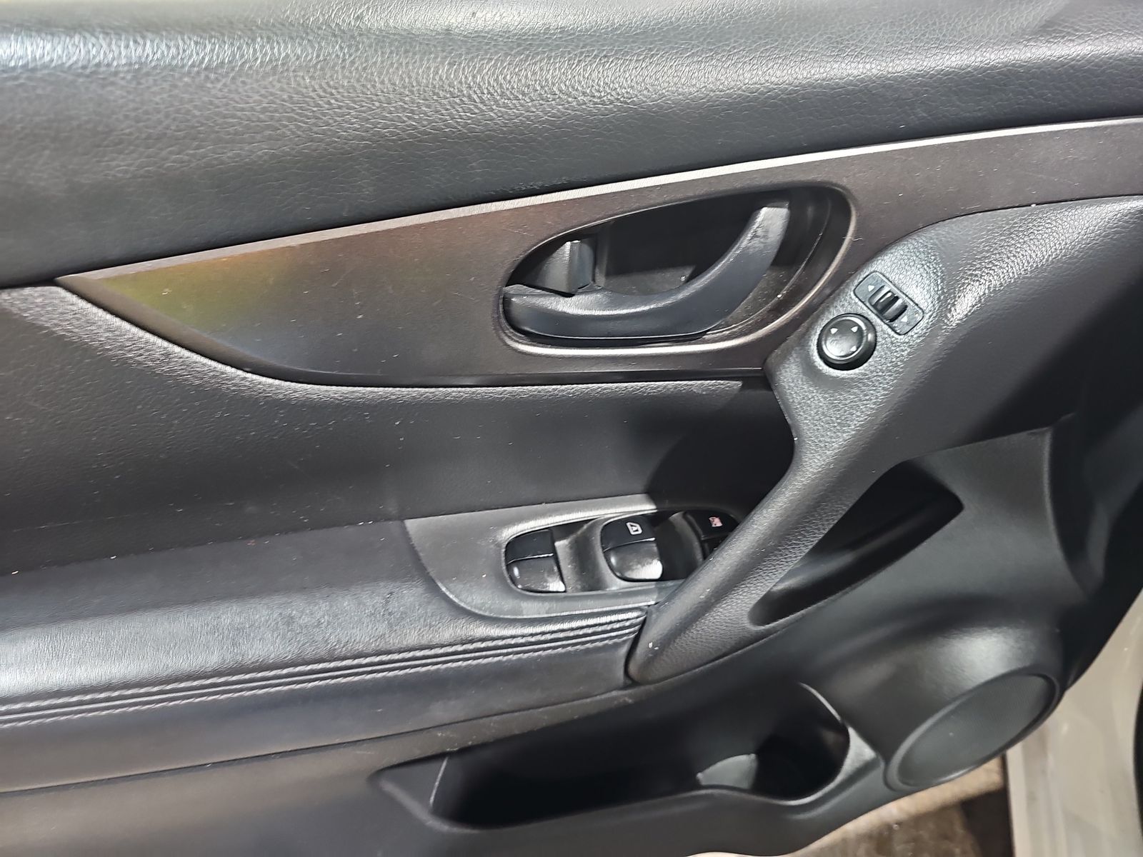 2018 Nissan Rogue Sport S FWD