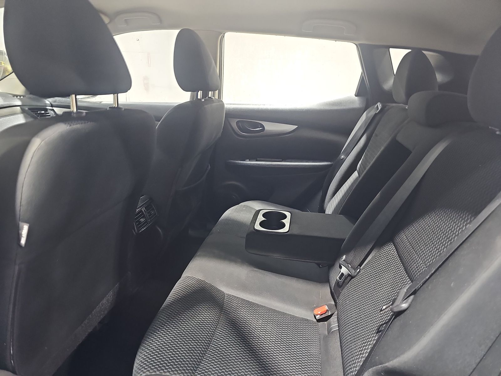 2018 Nissan Rogue Sport S FWD