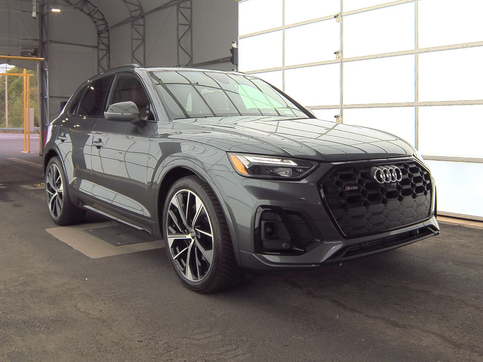 2022 Audi SQ5 Premium Plus AWD