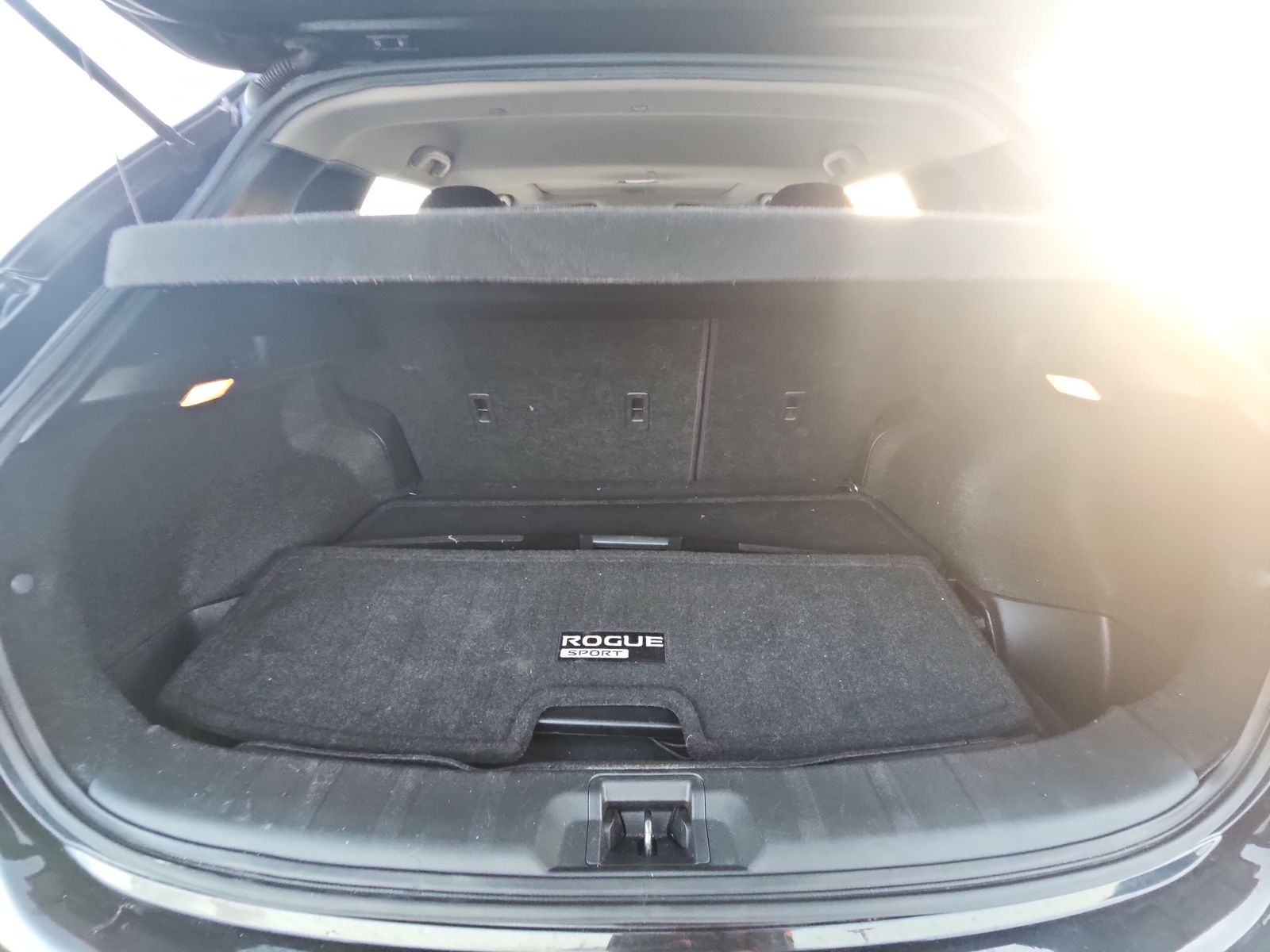 2021 Nissan Rogue Sport SL FWD