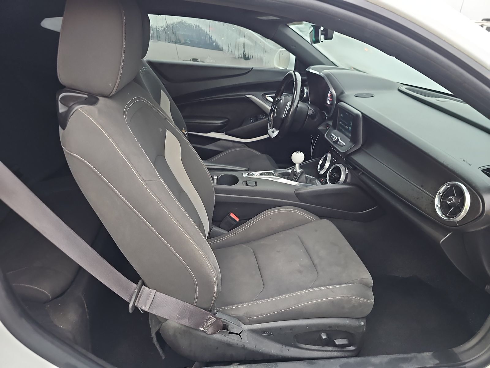 2017 Chevrolet Camaro 1LT RWD