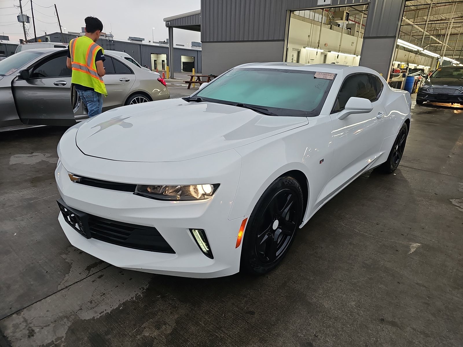 2017 Chevrolet Camaro 1LT RWD