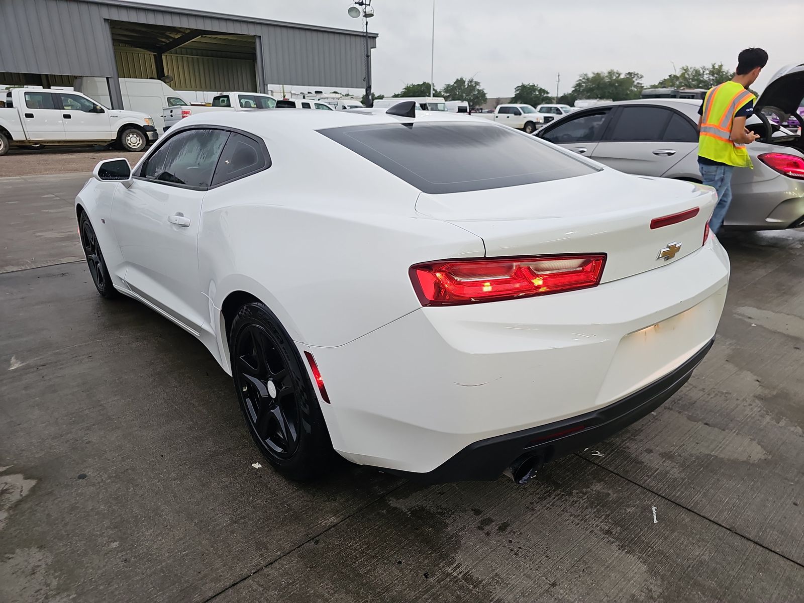 2017 Chevrolet Camaro 1LT RWD
