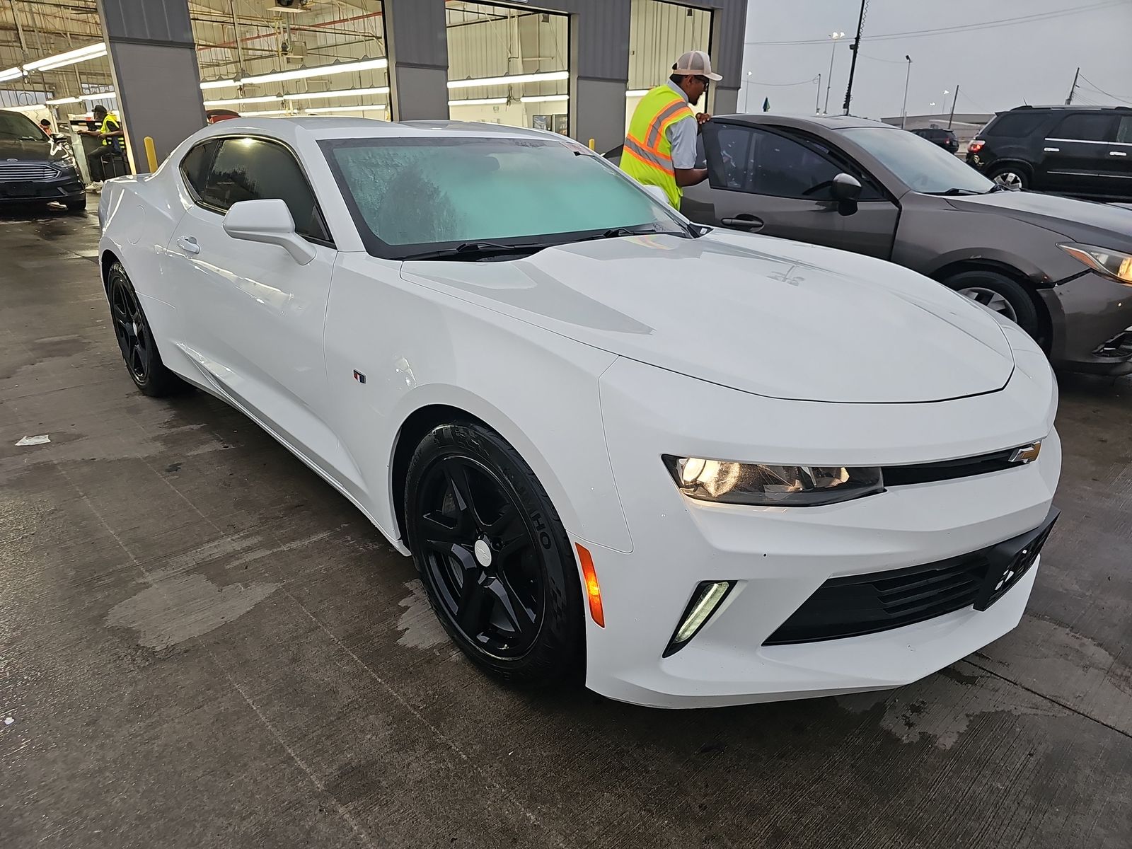 2017 Chevrolet Camaro 1LT RWD
