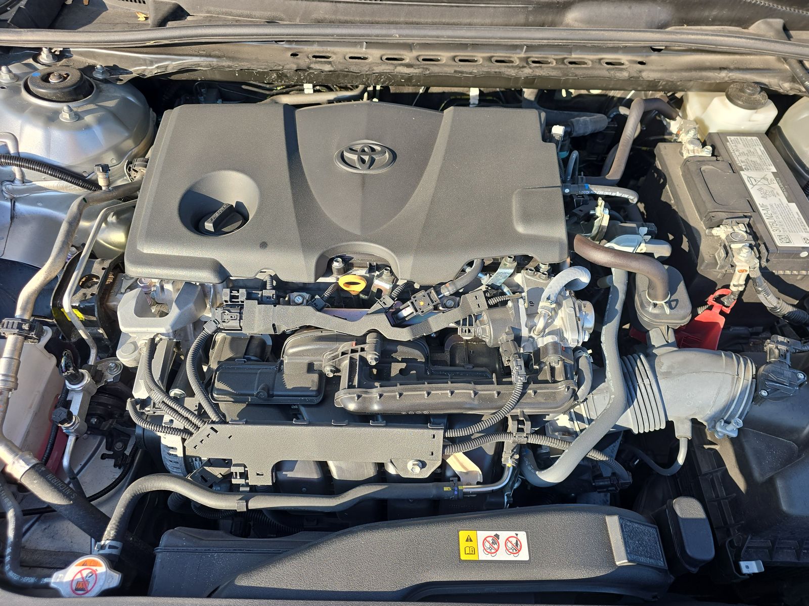 2024 Toyota Camry SE FWD