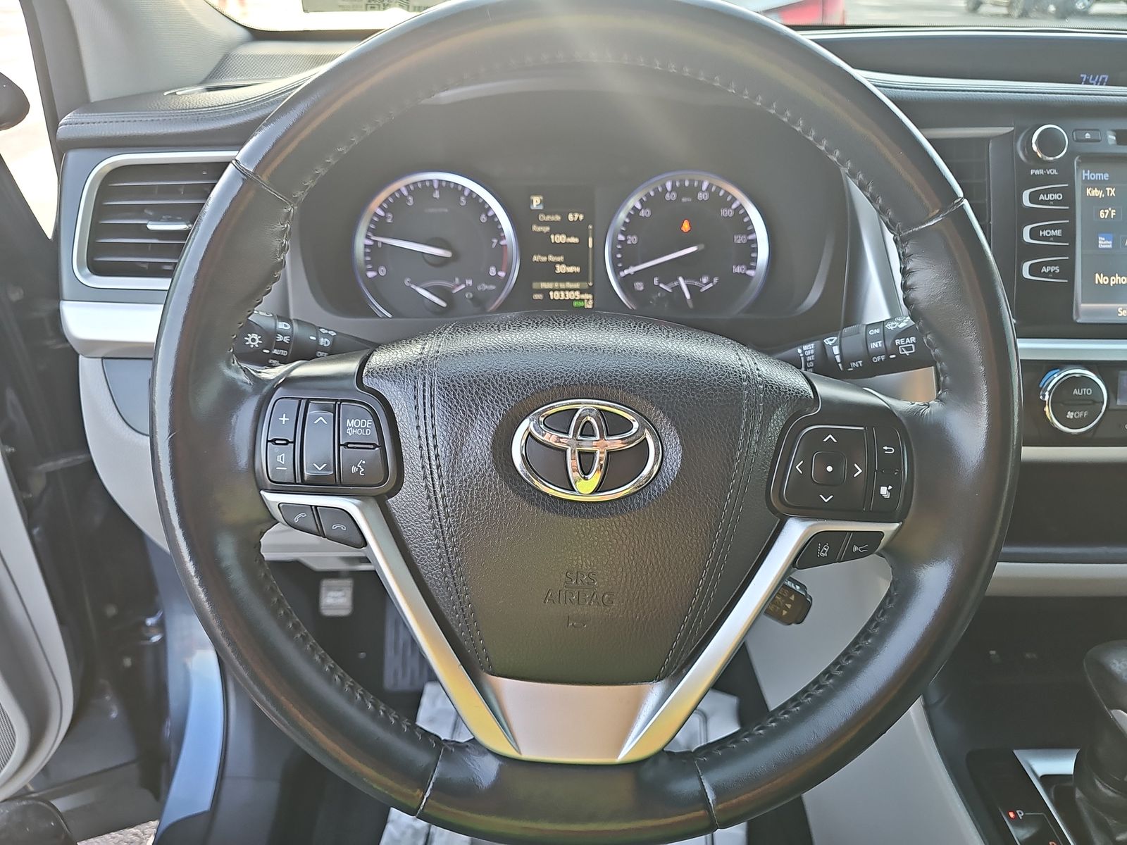 2018 Toyota Highlander XLE FWD