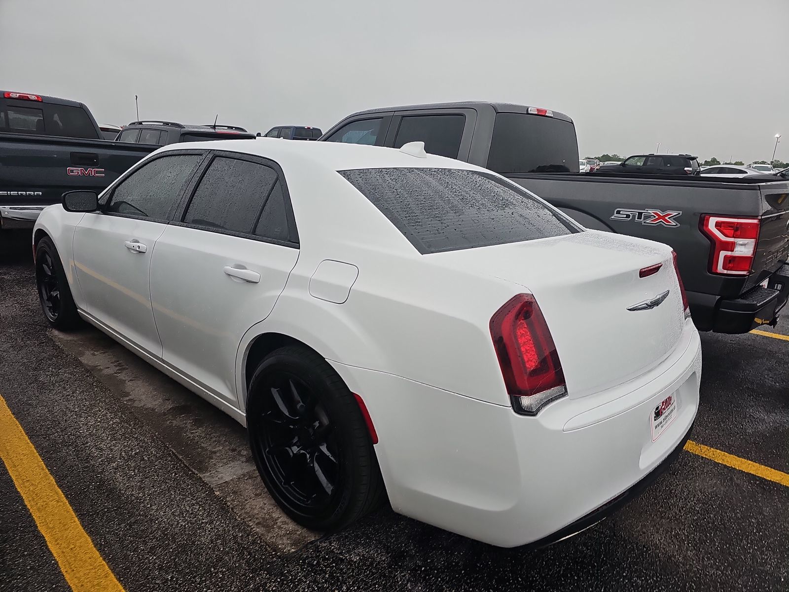 2019 Chrysler 300 Touring RWD