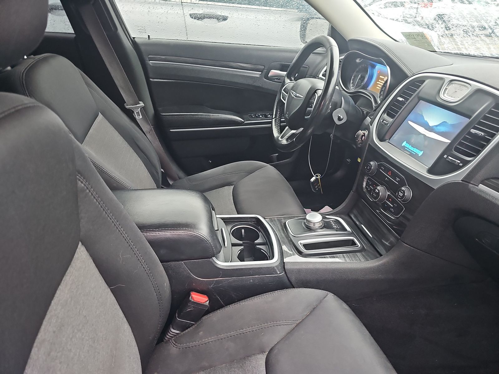 2019 Chrysler 300 Touring RWD