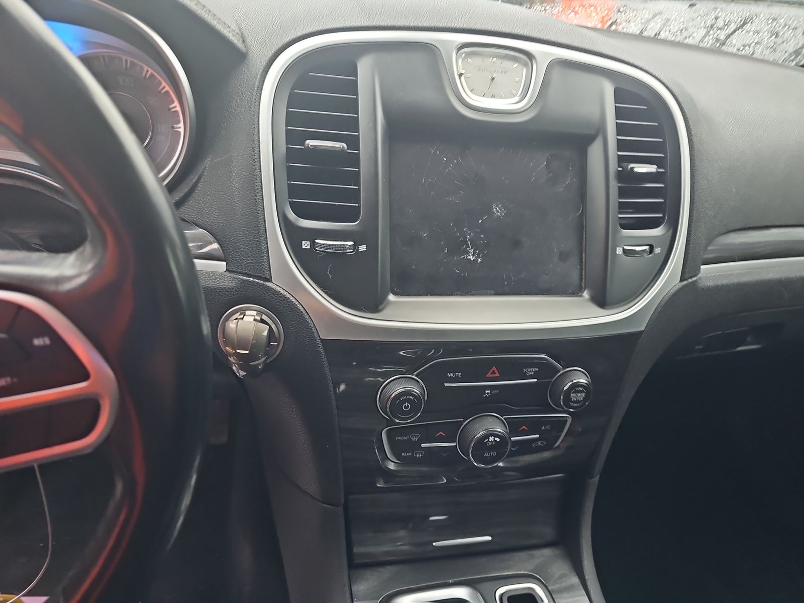 2019 Chrysler 300 Touring RWD
