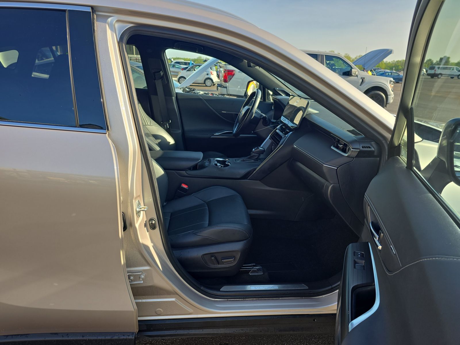 2023 Toyota Venza Limited AWD
