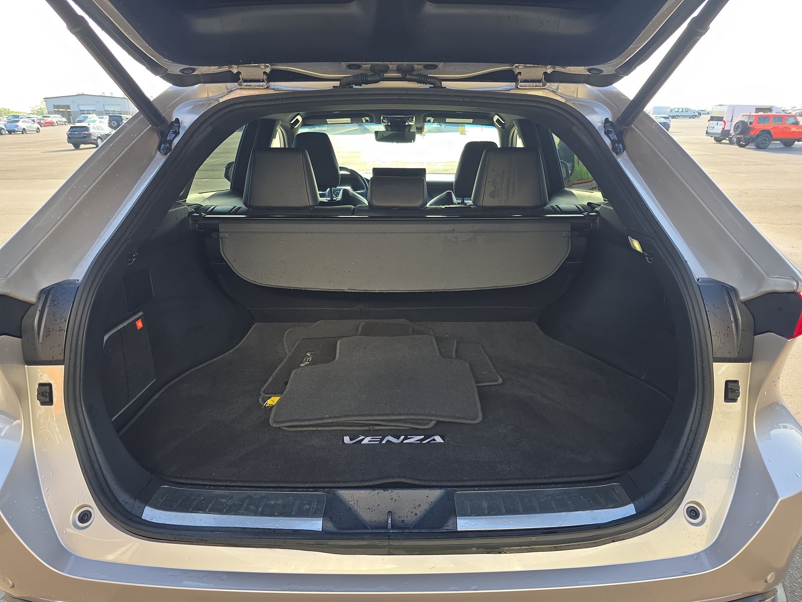 2023 Toyota Venza Limited AWD
