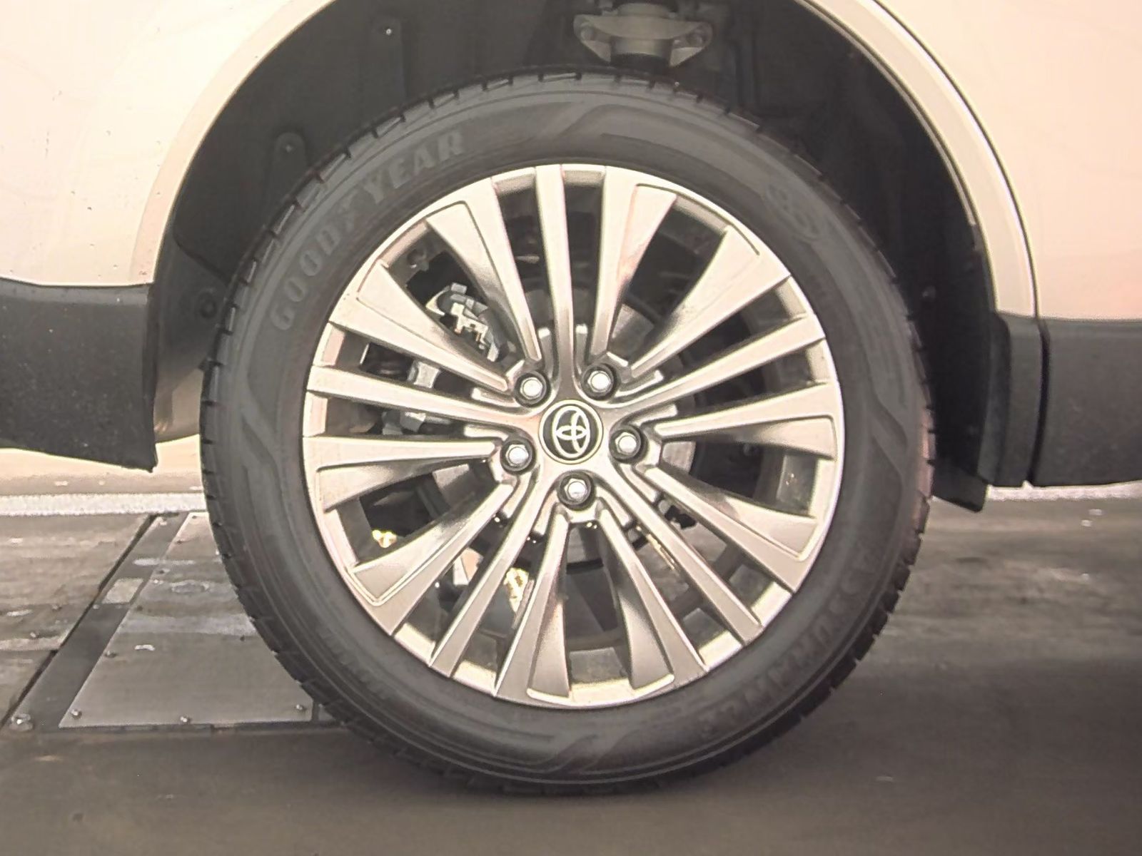 2023 Toyota Venza Limited AWD