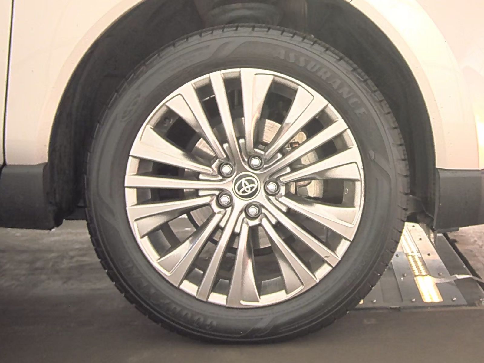 2023 Toyota Venza Limited AWD
